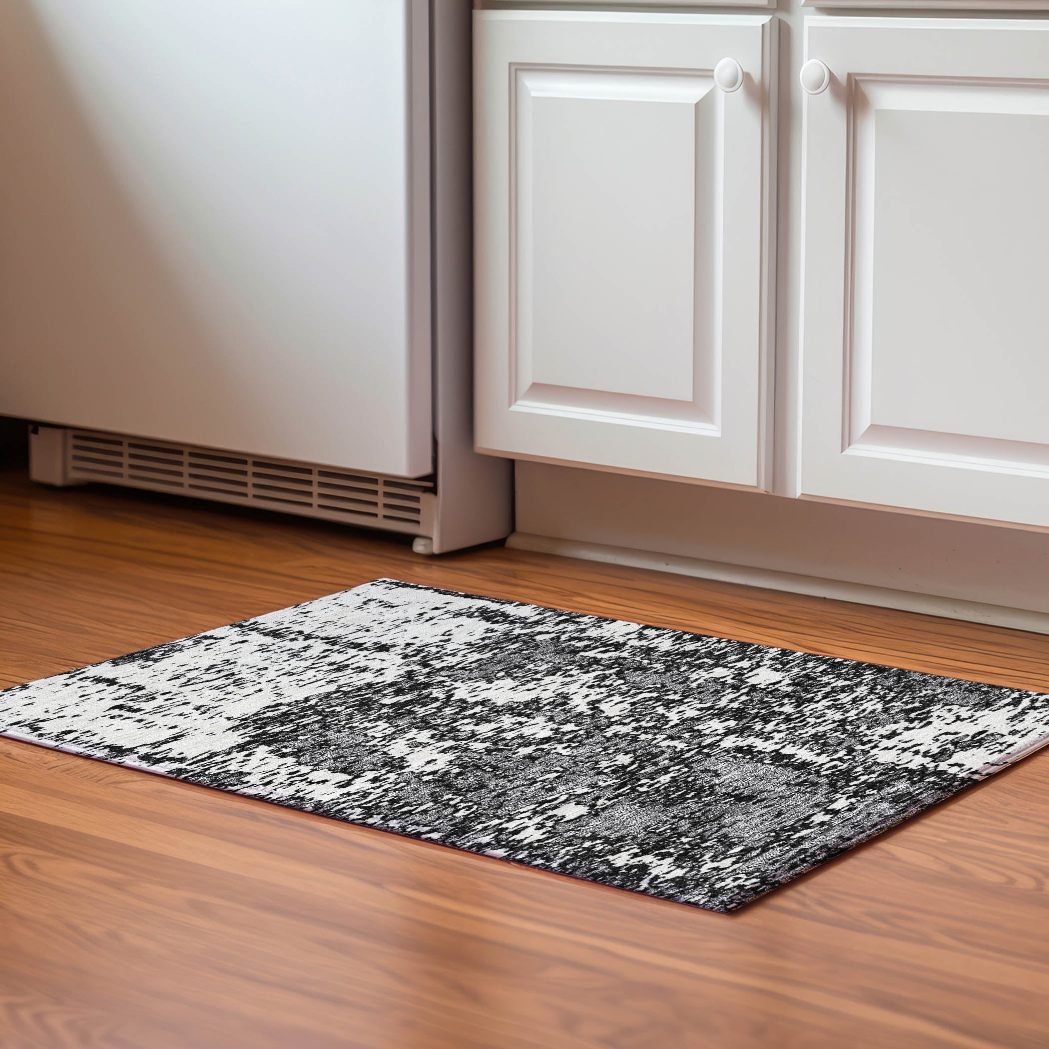 Ghent Machine Washable Transitional Black Rug 1'8" x 2'6" #shape_Rectangle