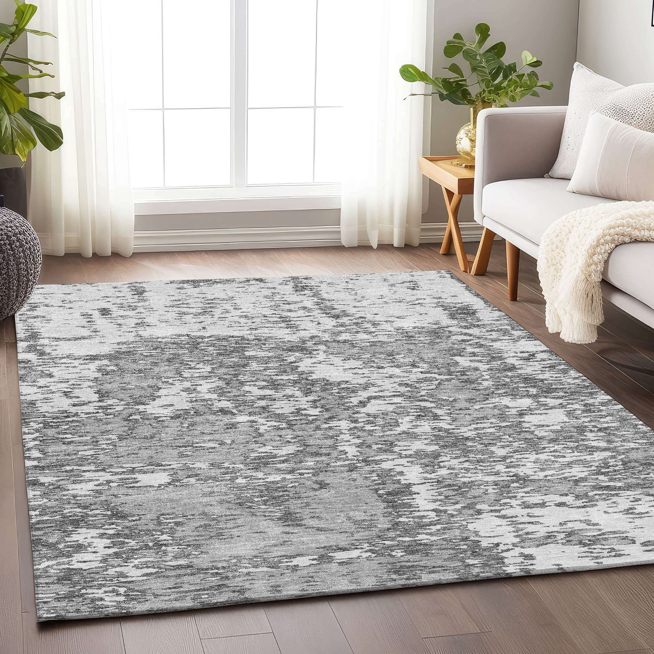 Ghent Machine Washable Transitional Gray Rug 2'6" x 3'10" #shape_Rectangle