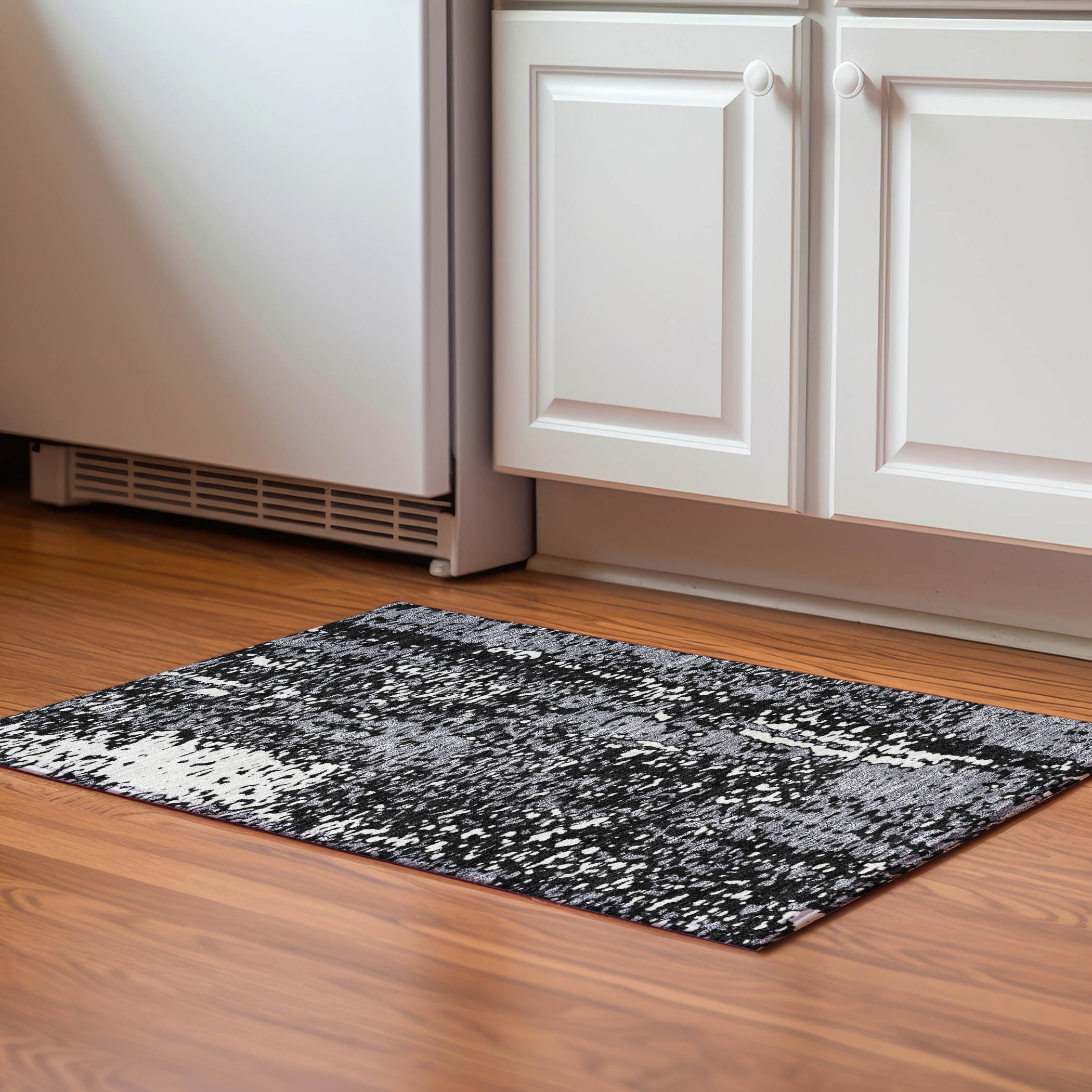Rome Machine Washable Transitional Black Rug 1'8" x 2'6" #shape_Rectangle
