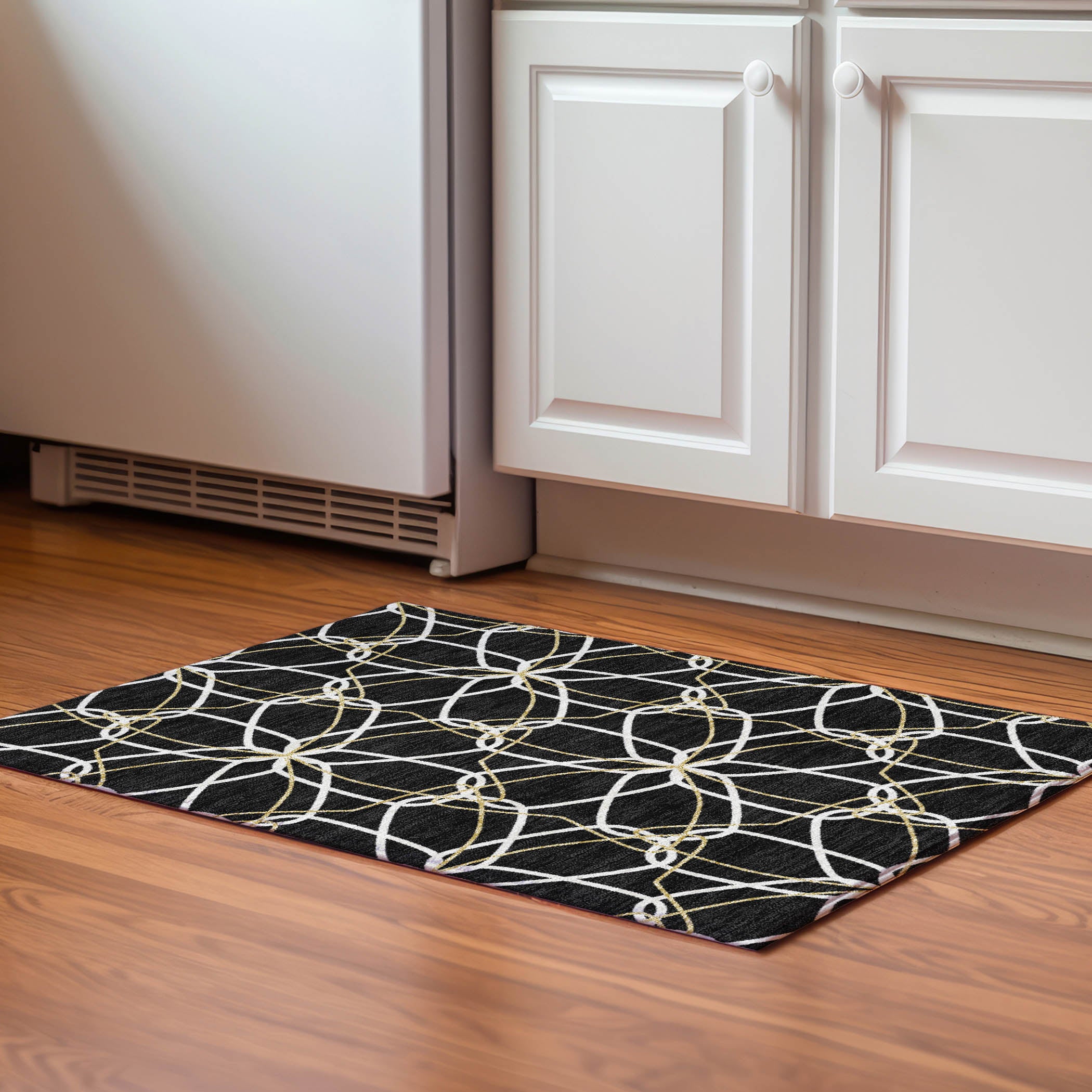 Cusco Machine Washable Transitional Black Rug 1'8" x 2'6" #shape_Rectangle