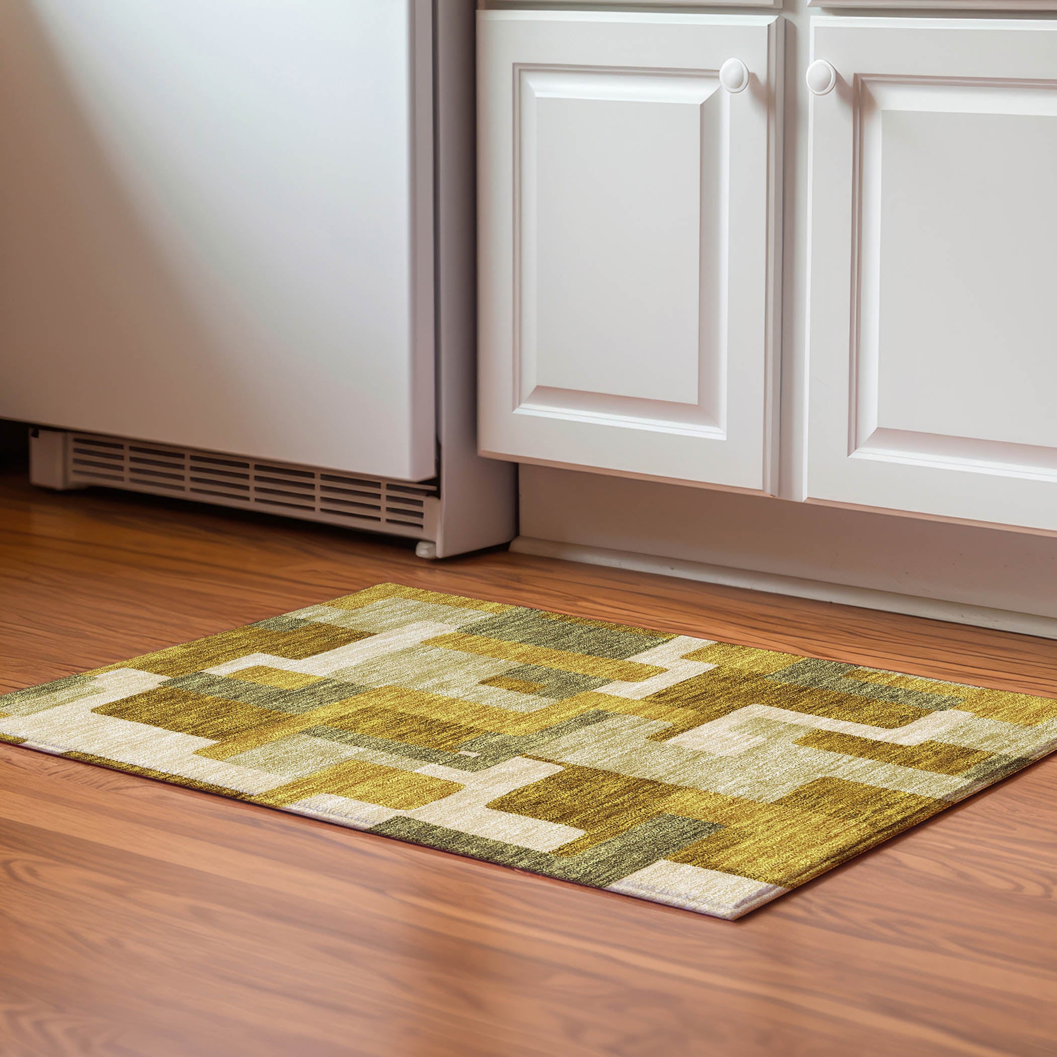 Salzburg Machine Washable Transitional Wheat Gold Rug 1'8" x 2'6" #shape_Rectangle
