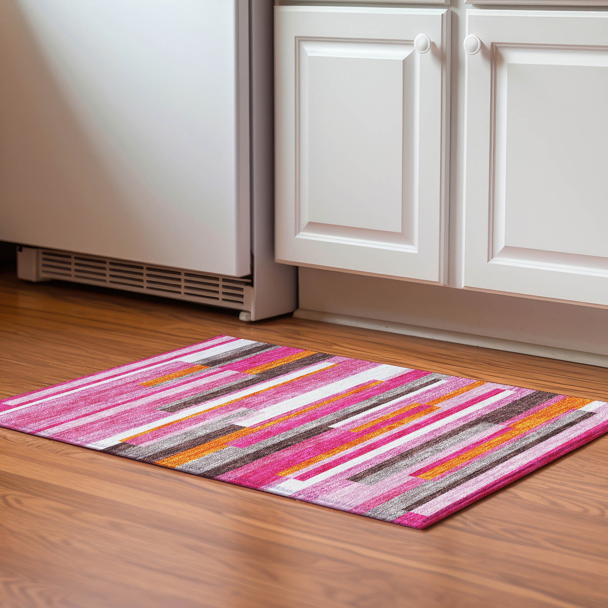 Tallinn Machine Washable Transitional Blush Pink Rug 1'8" x 2'6" #shape_Rectangle