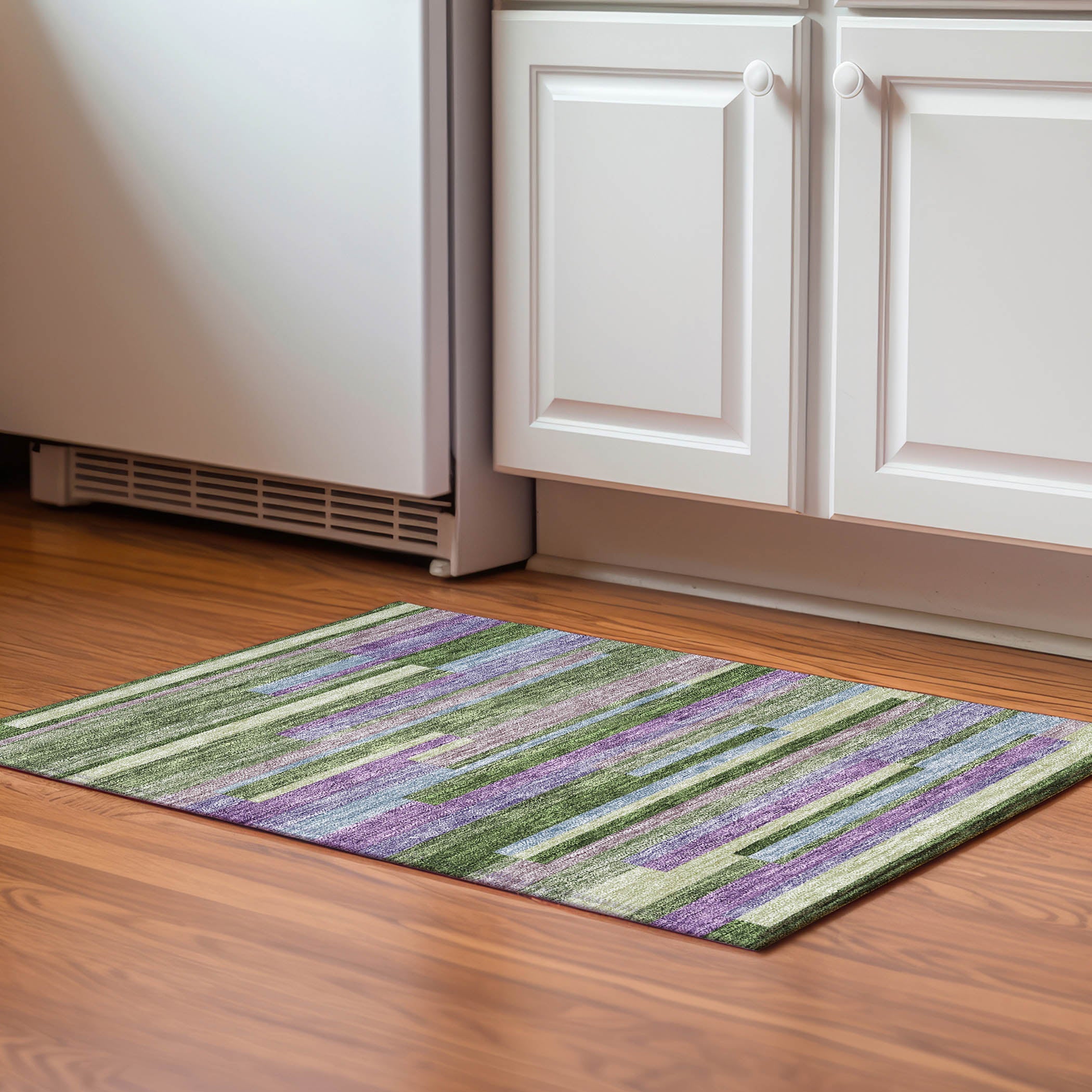 Tallinn Machine Washable Transitional Cactus Green Rug 1'8" x 2'6" #shape_Rectangle