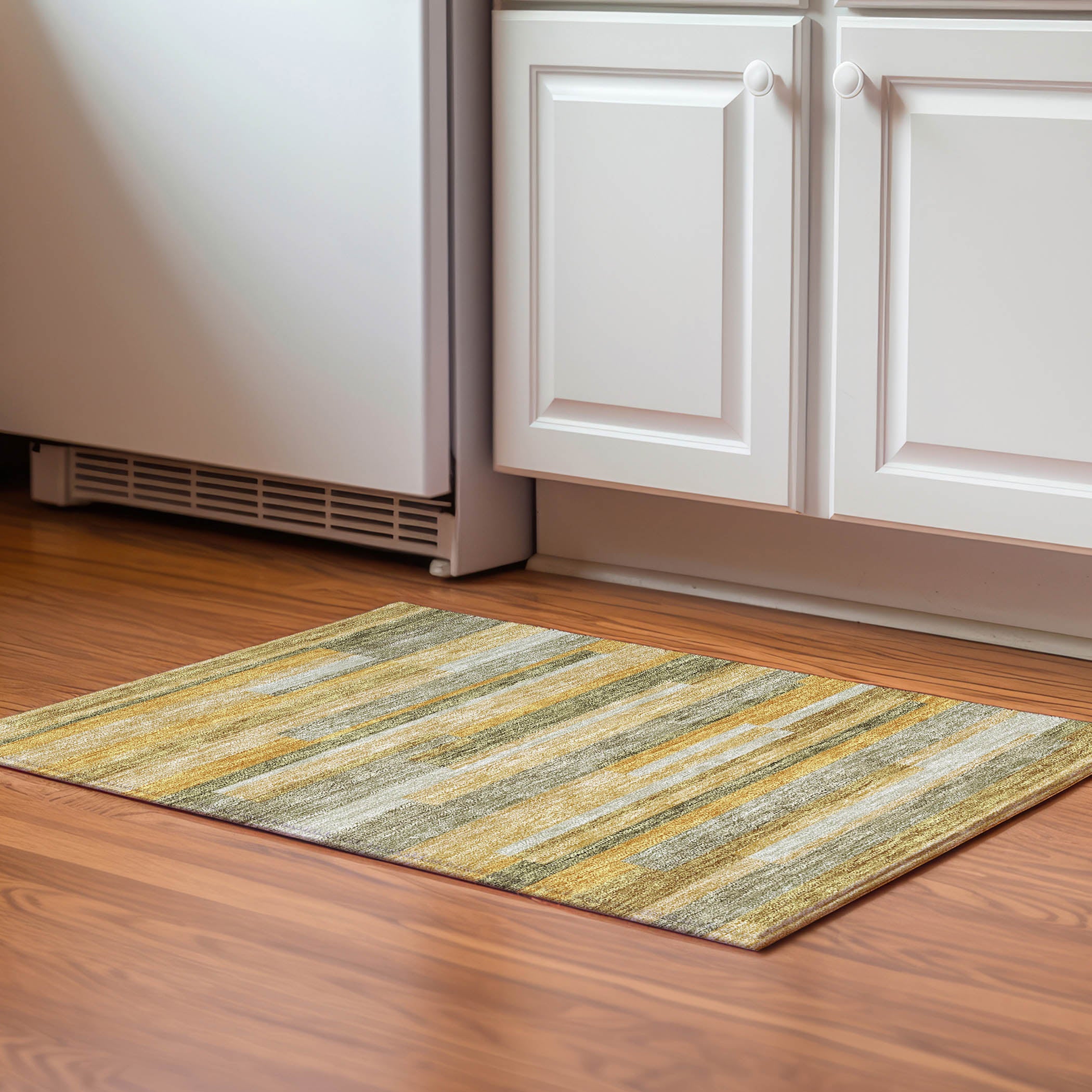 Tallinn Machine Washable Transitional Honey Gold Rug 1'8" x 2'6" #shape_Rectangle