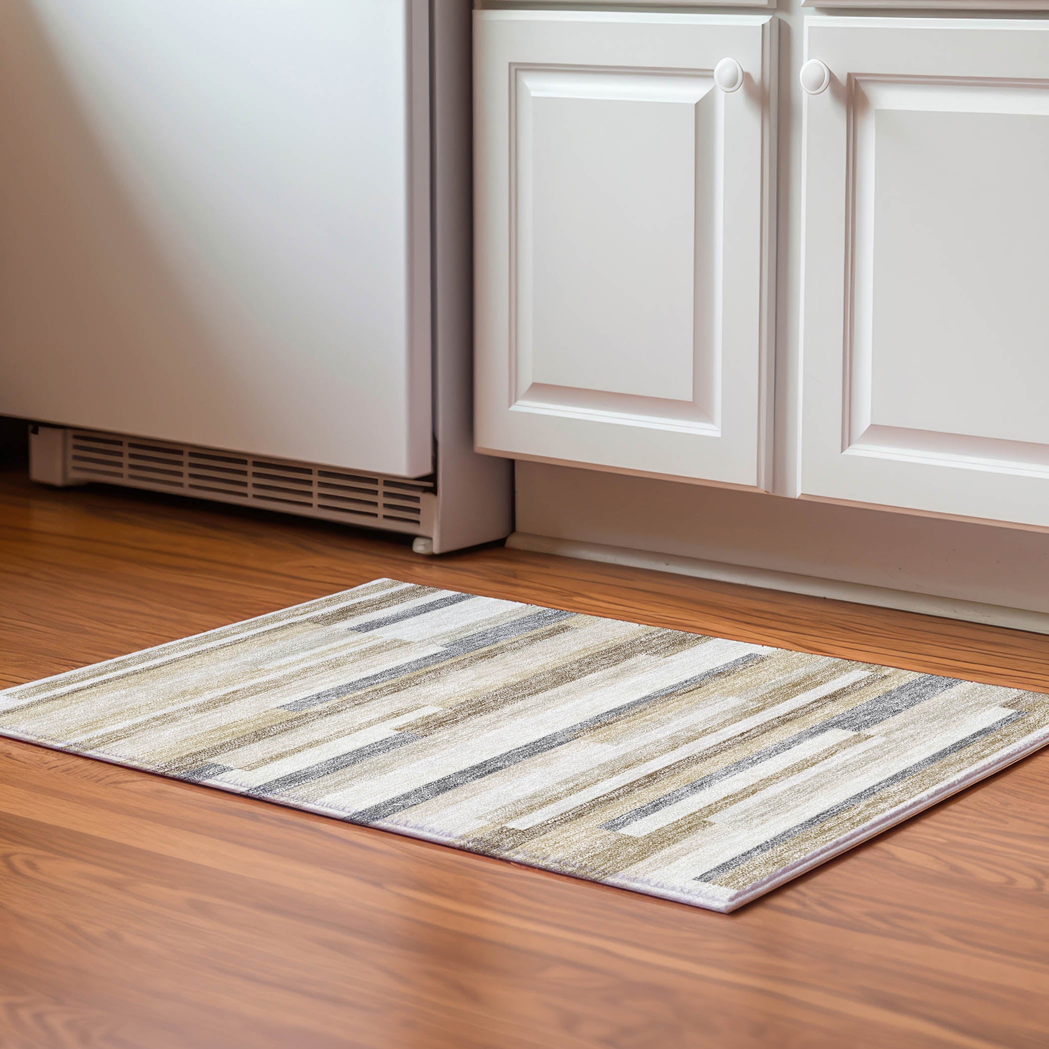 Tallinn Machine Washable Transitional Ivory Rug 1'8" x 2'6" #shape_Rectangle