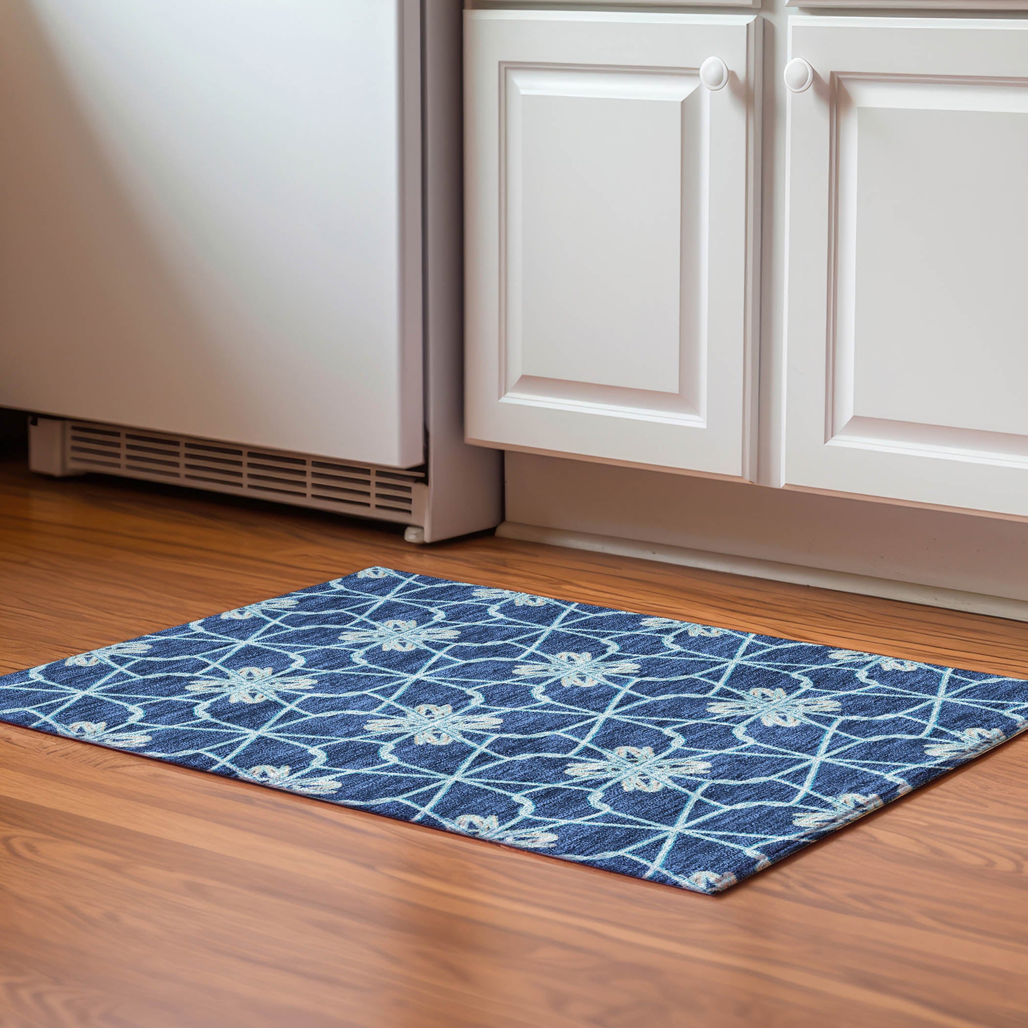Salzburg Machine Washable Transitional Navy Blue Rug 1'8" x 2'6" #shape_Rectangle