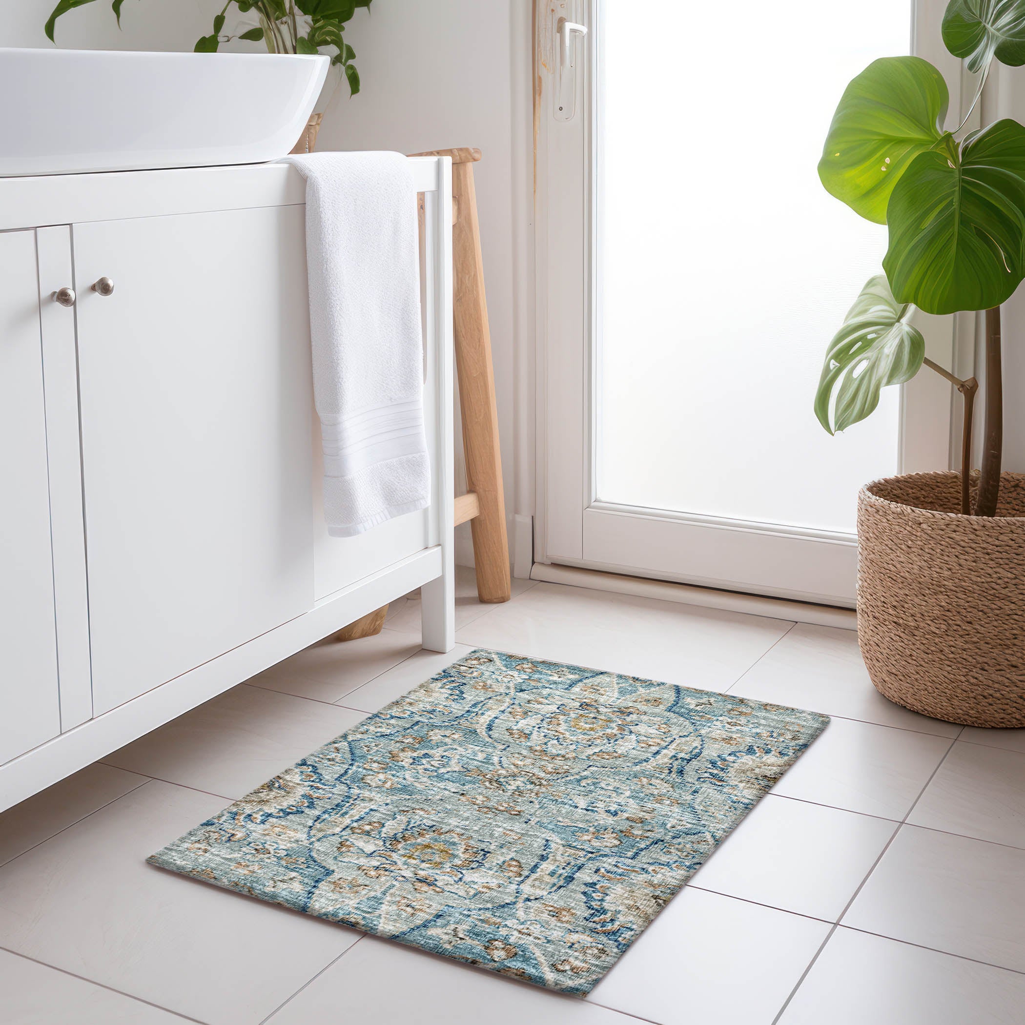Split Machine Washable Traditional Peacock Blue Rug 1'8" x 2'6" #shape_Rectangle