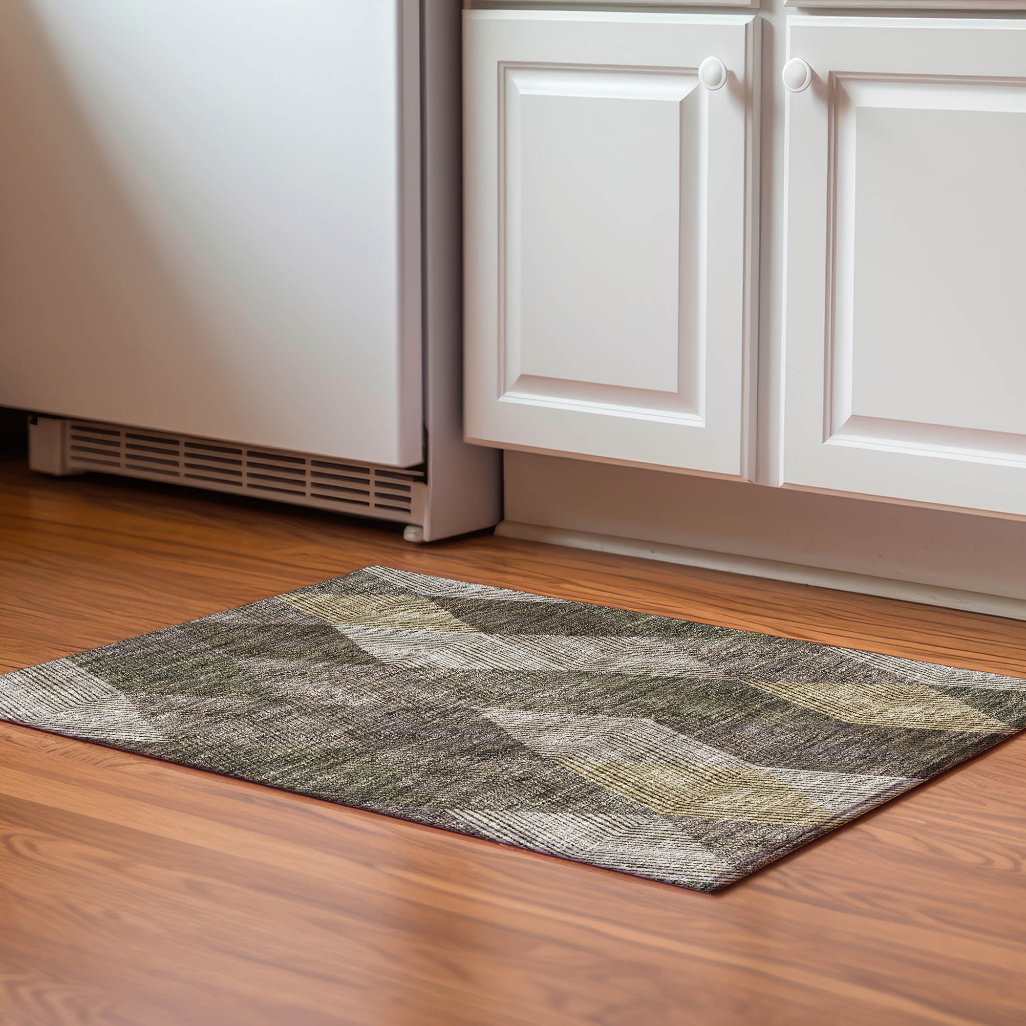 Seville Machine Washable Transitional Brown Rug 1'8" x 2'6" #shape_Rectangle