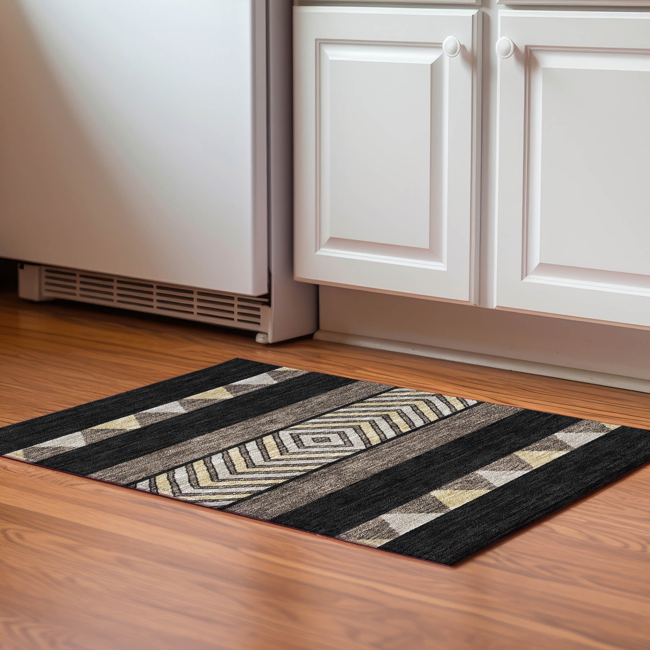 Kotor Machine Washable Transitional Black Rug 1'8" x 2'6" #shape_Rectangle