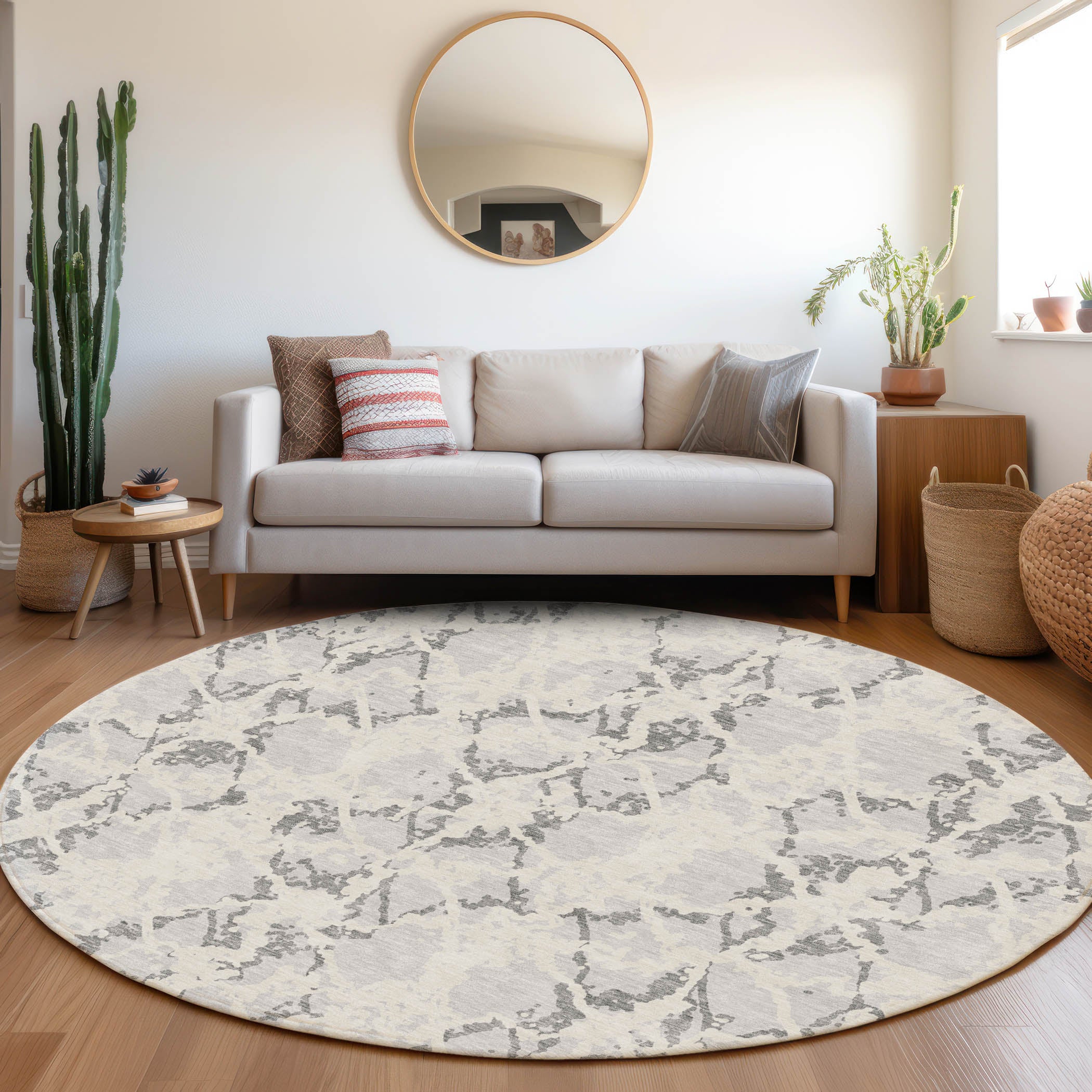Bern Machine Washable Transitional Silver Gray Rug 8' x 8' #shape_Round