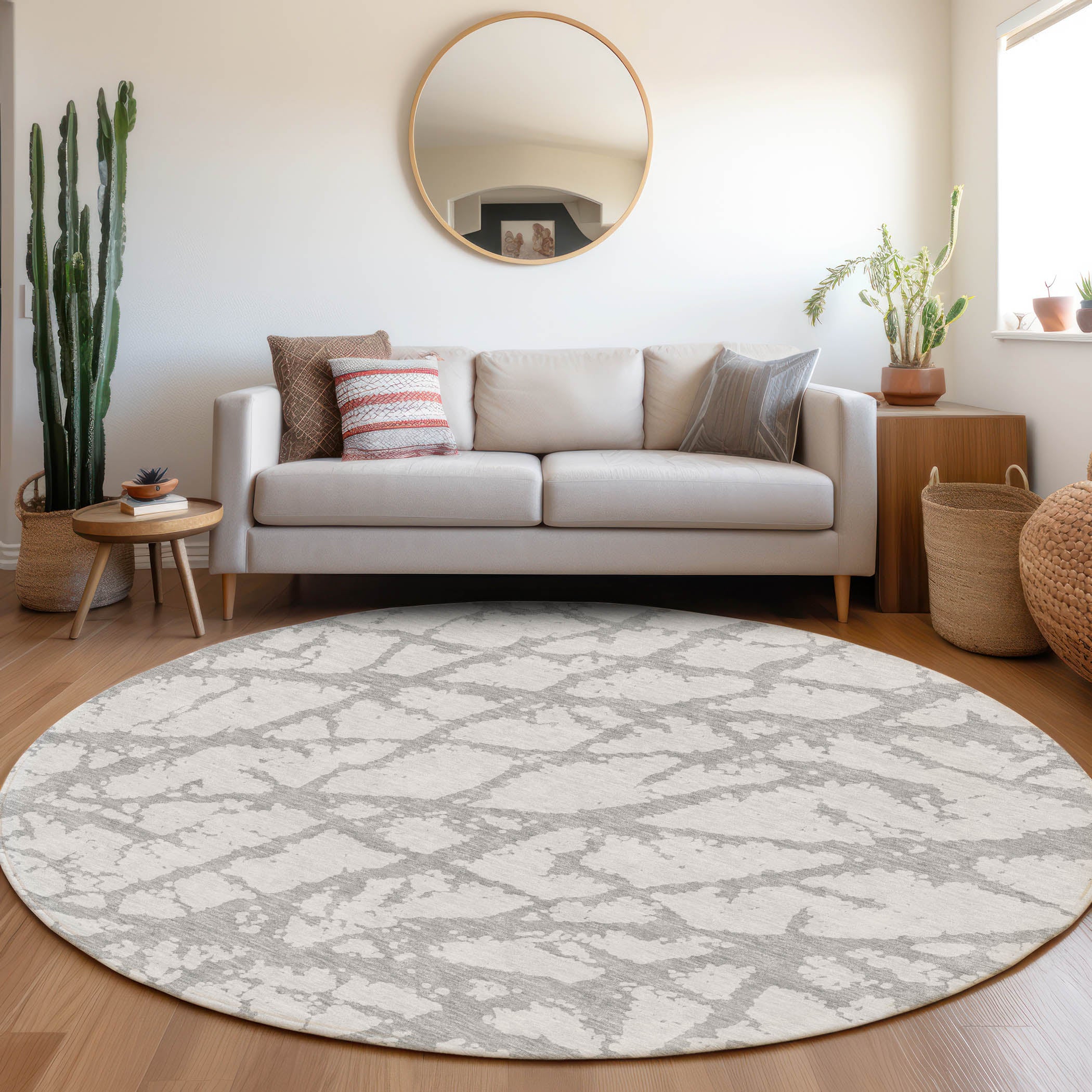 Queenstown Machine Washable Transitional Silver Gray Rug 8' x 8' #shape_Round
