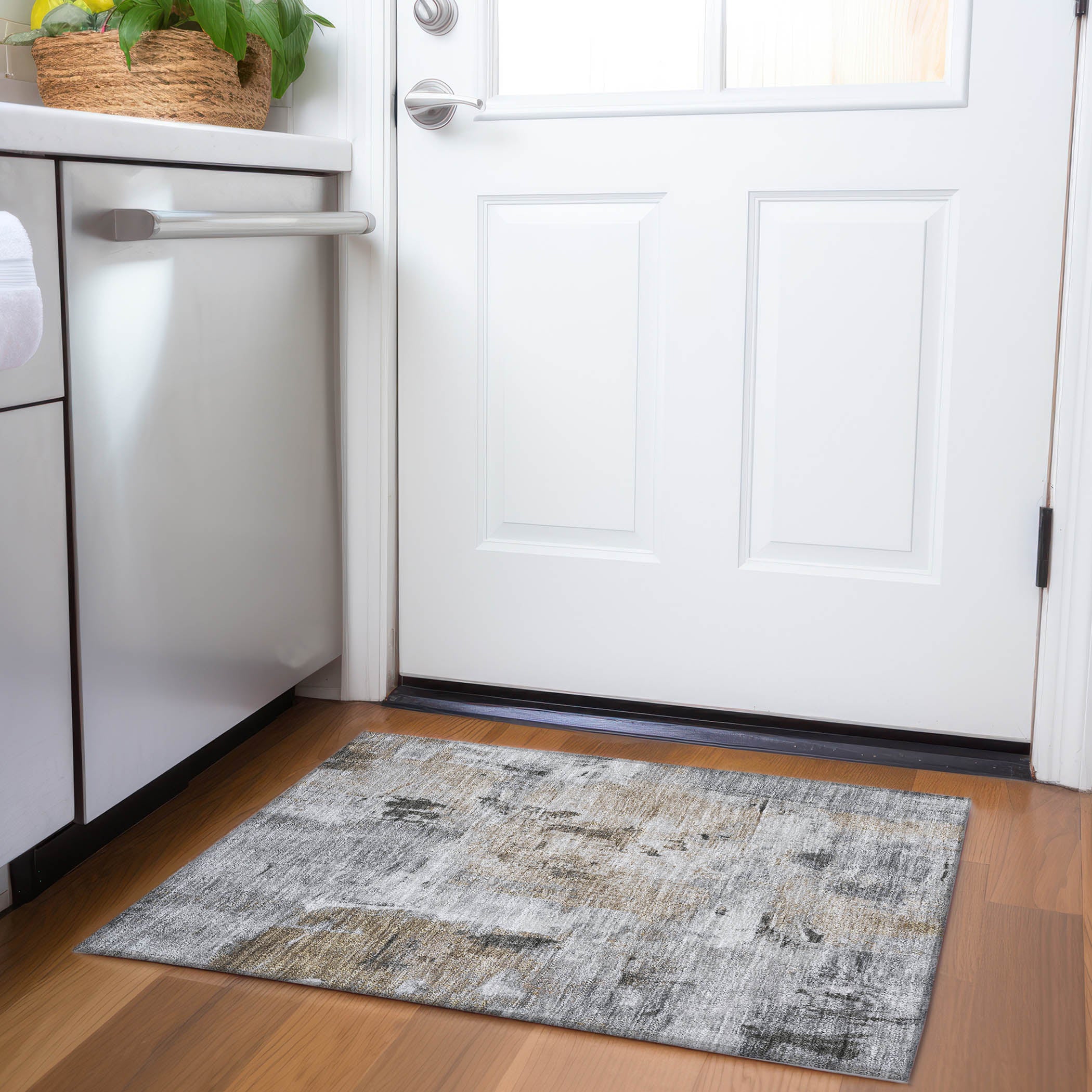 Antigua Machine Washable Transitional Gray Rug 1'8" x 2'6" #shape_Rectangle