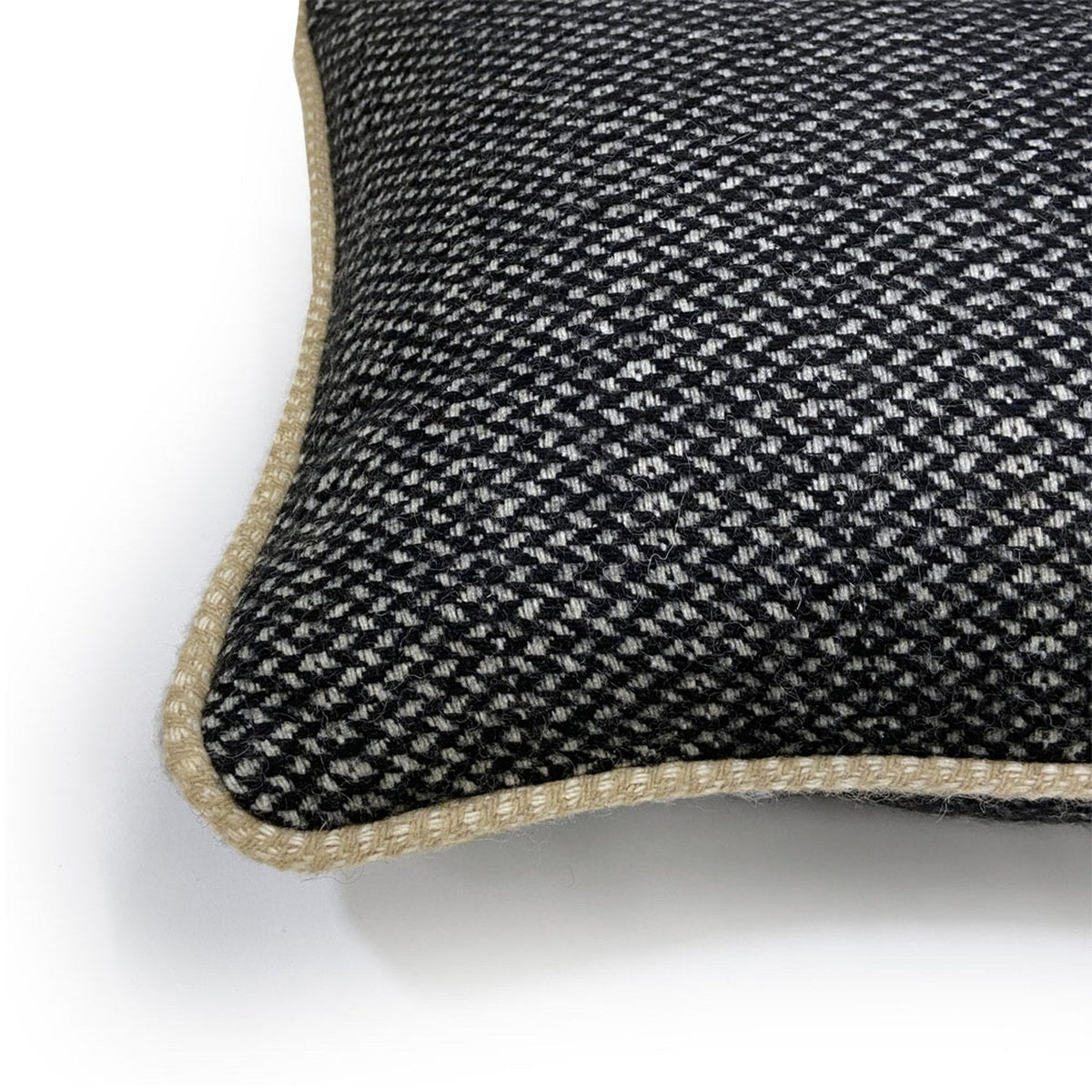 Recycled Wool Blend Cushion Telluride 50cm Black/Tan 3