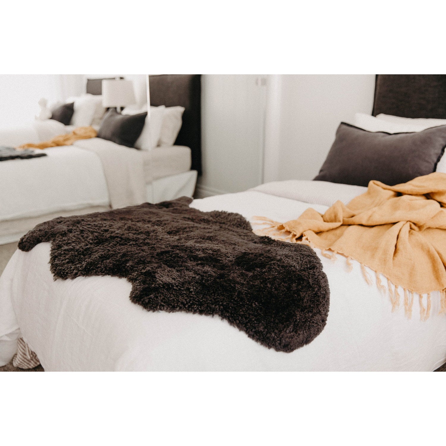 Rug SW 3SC Curly Single Sheepskin Cafecito 2