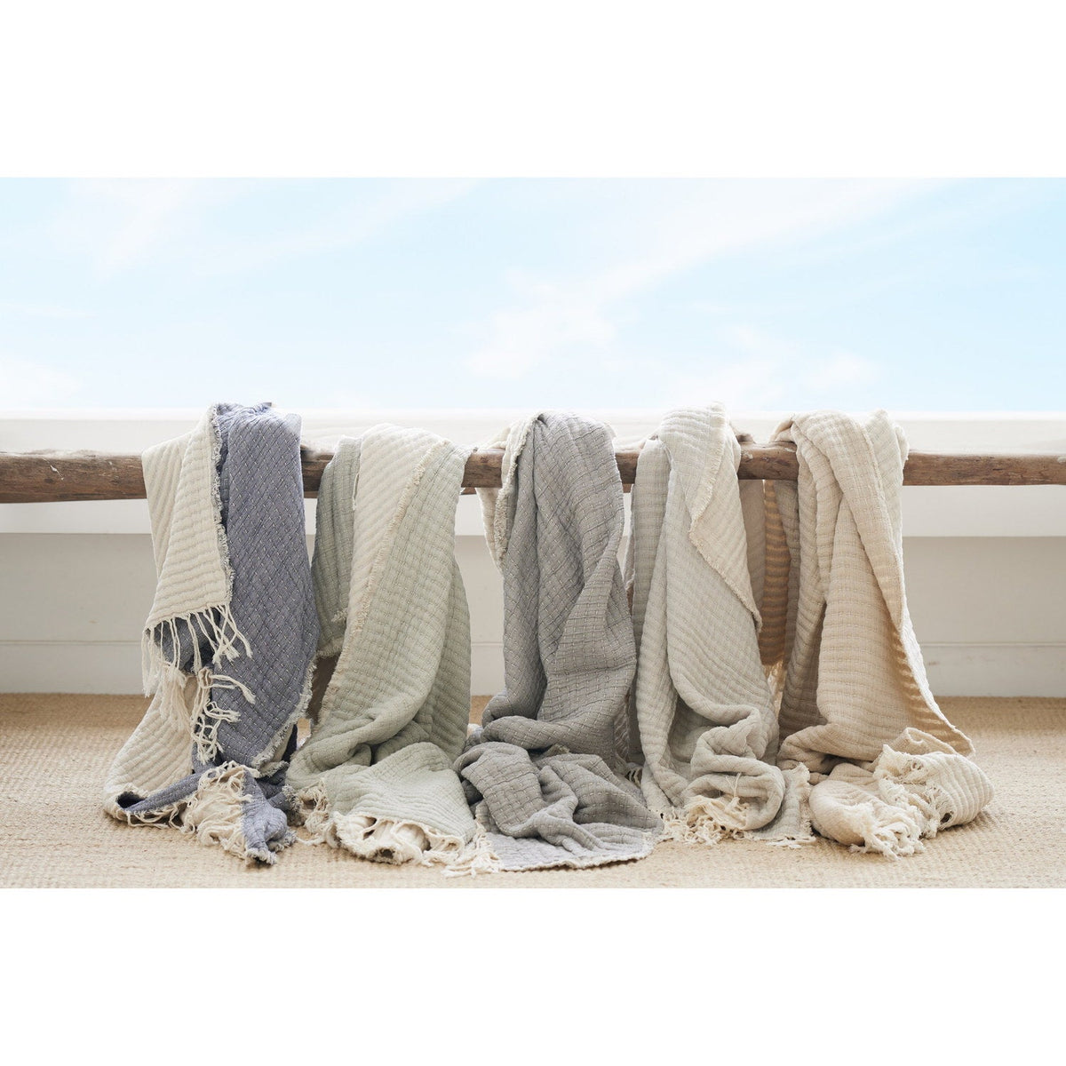 Briar Artisinal Handwoven Throw Mint Green 2