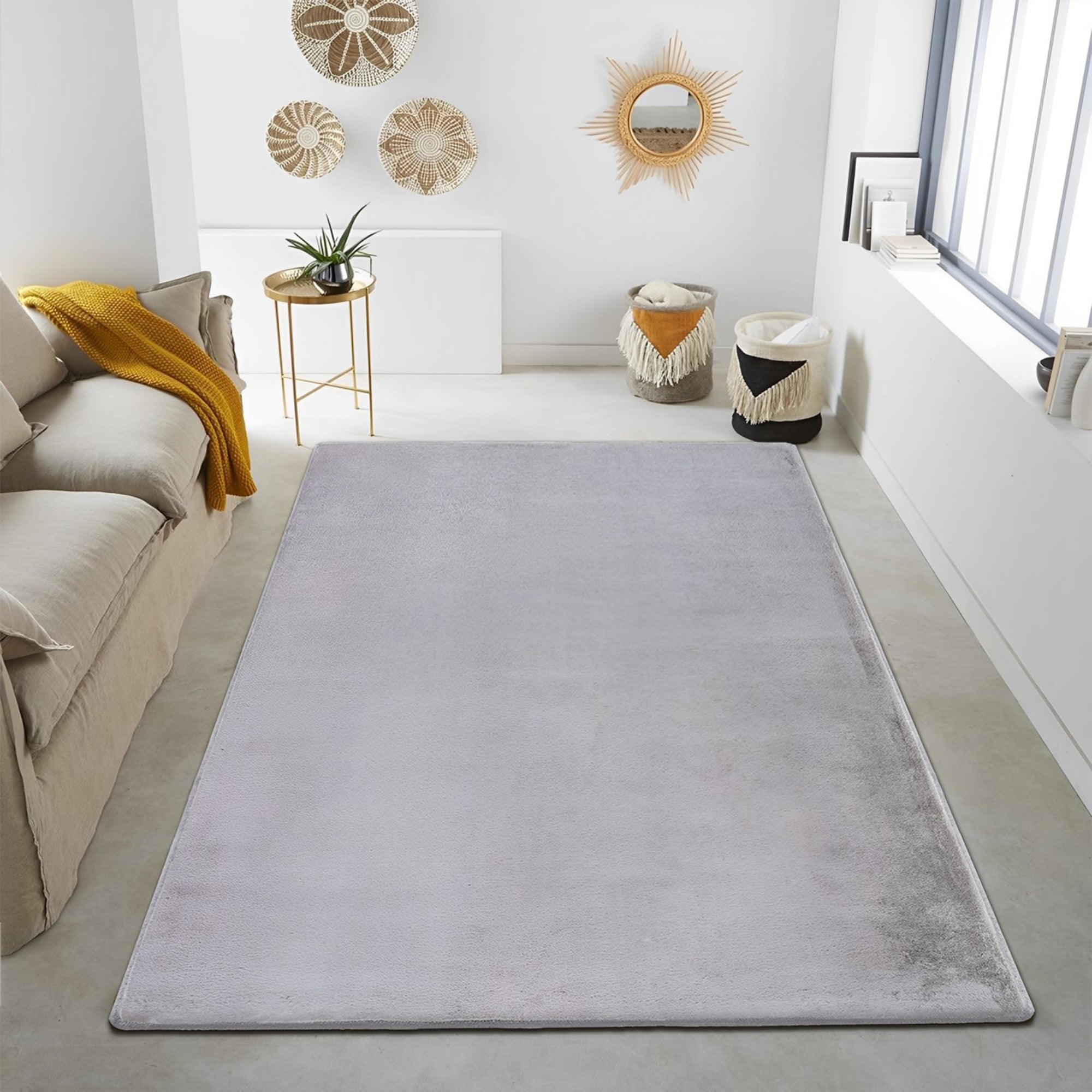 Light Grey Plush Machine Washable Area Rug