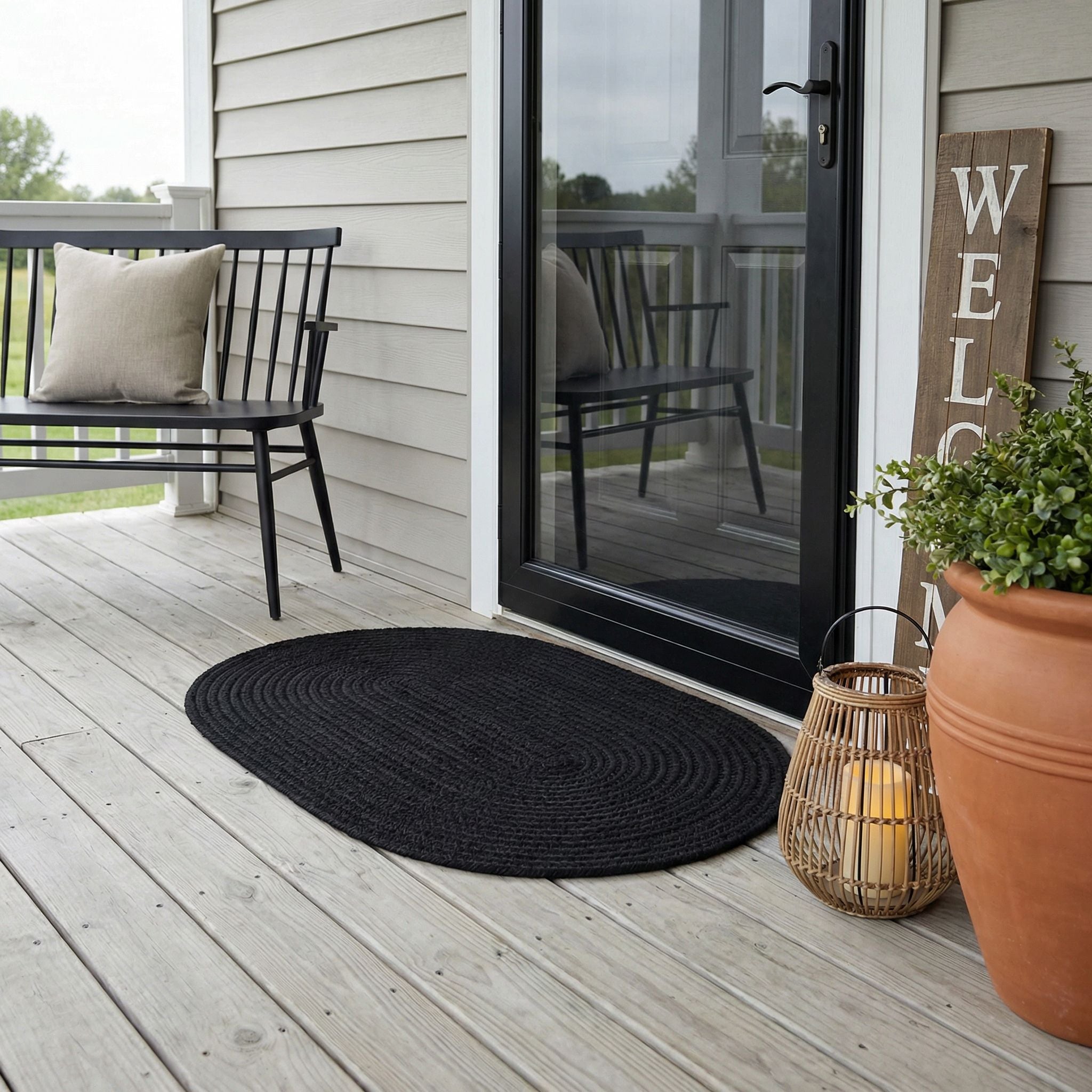 Black Braided Rug - Reversible Solid Constrution - Indoor Outdoor