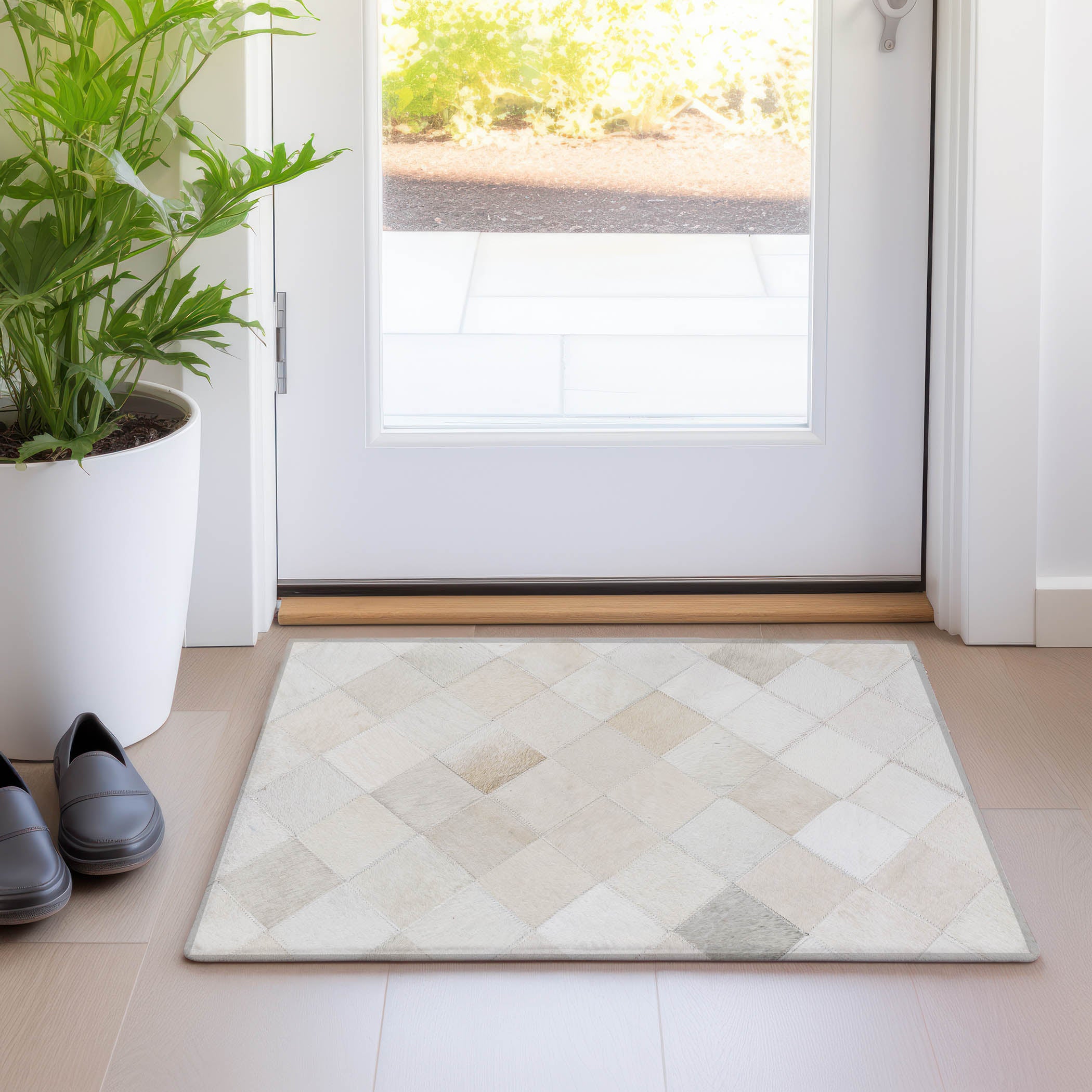 Luxury Washable Indoor/Outdoor Lodge BM2 Linen Ivory Rug 1'8" x 2'6" #shape_Rectangle