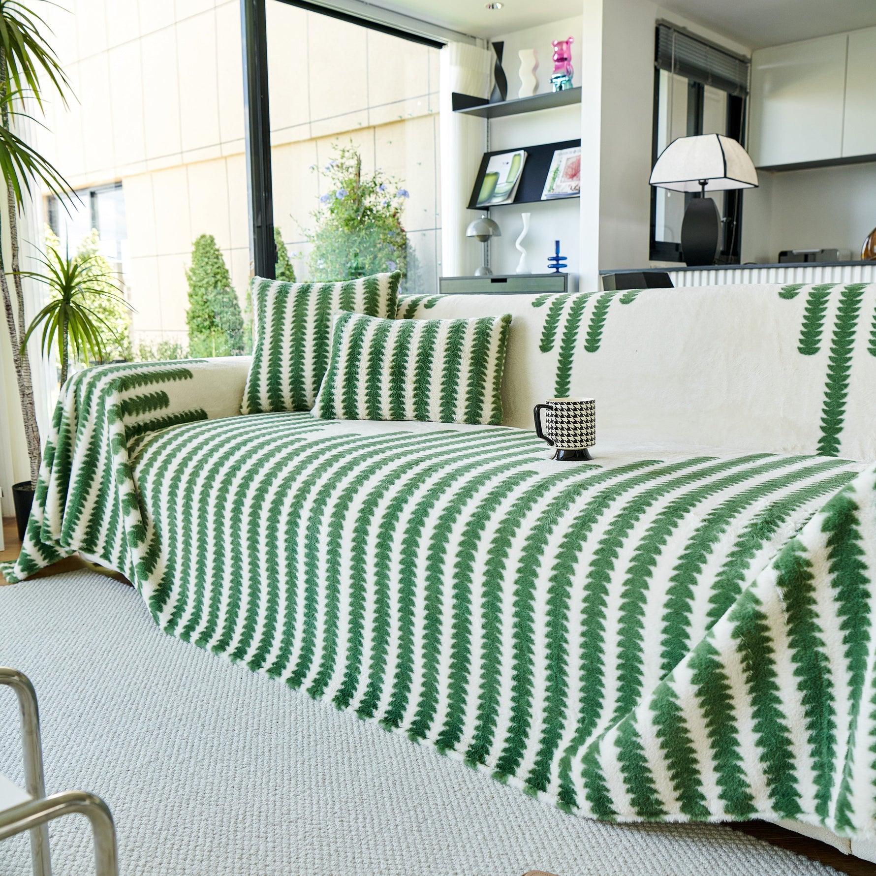 Warm Faux Fur Luxury Sofa Throw Blankets, Soft Cozy Thick Plush Shaggy Blankets for Couch Chair Bed