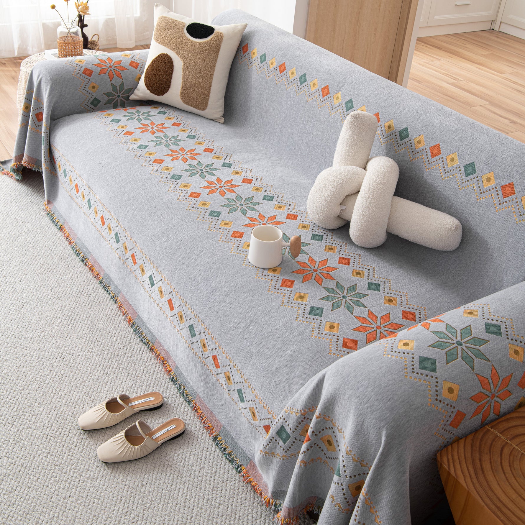 Bohemian Geometric Sofa Throw Cover, Cozy & Protective Ethnic-Inspired Couch Cover