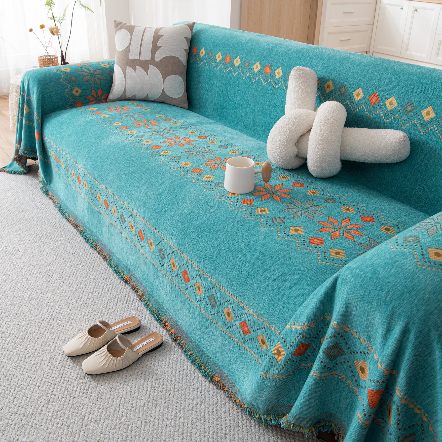 Bohemian Geometric Sofa Throw Cover, Cozy & Protective Ethnic-Inspired Couch Cover