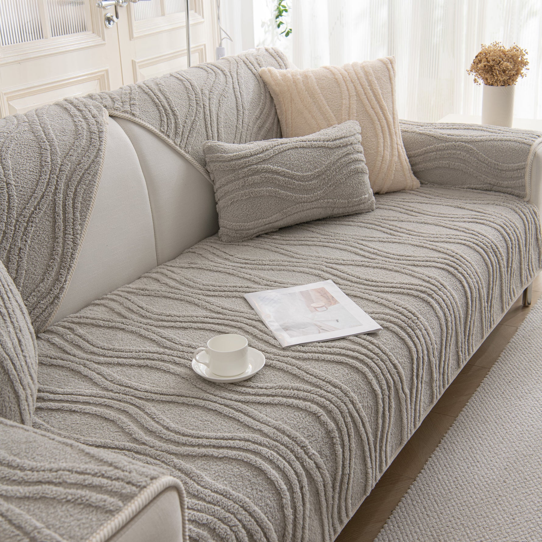 Winter Thickened Non-slip Blanket, Three-Dimensional Embossed Cotton Velvet Sofa Cover