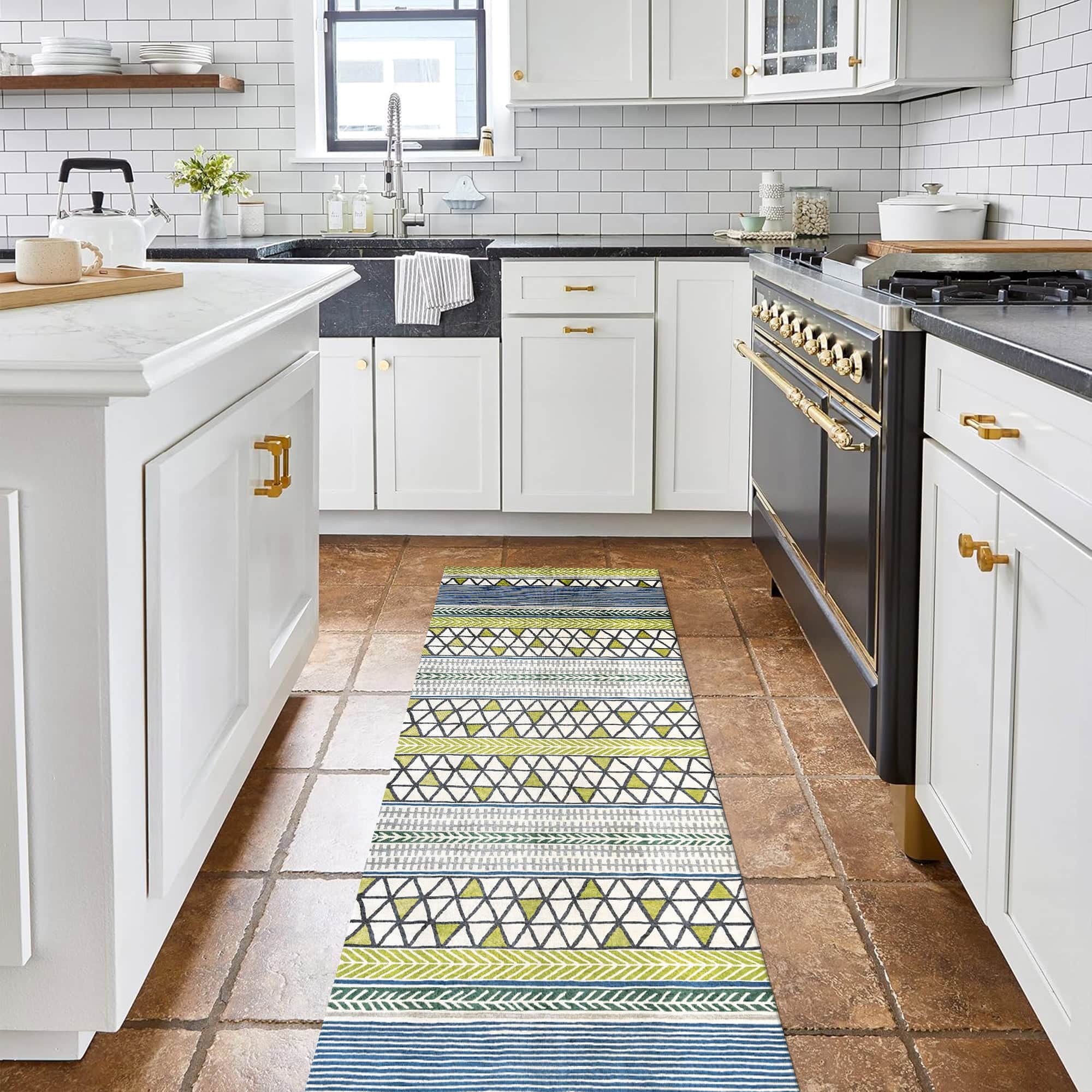 Aspiring Machine Washable Area Rug