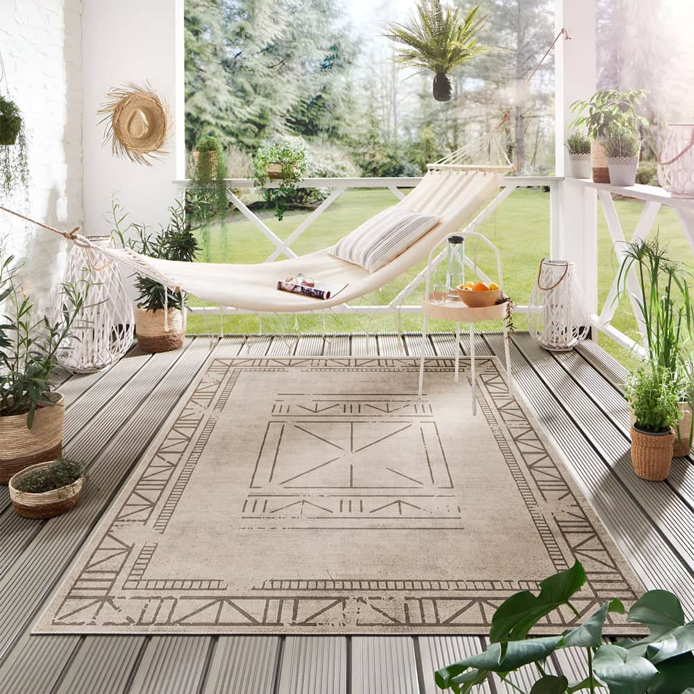 Calico Machine Washable Area Rug