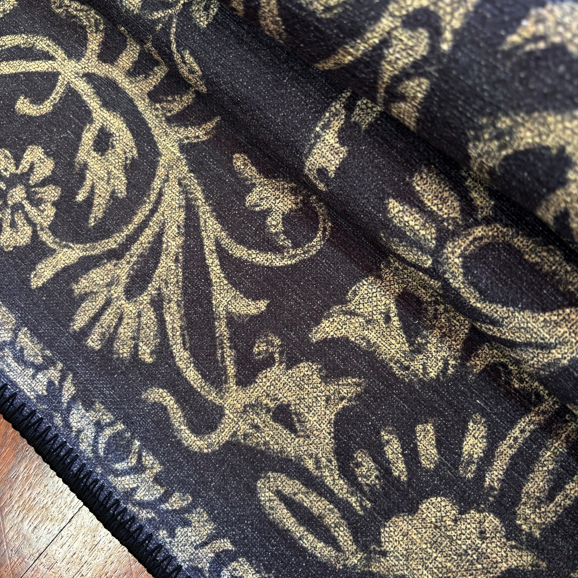 Pelion Machine Washable Area Rug