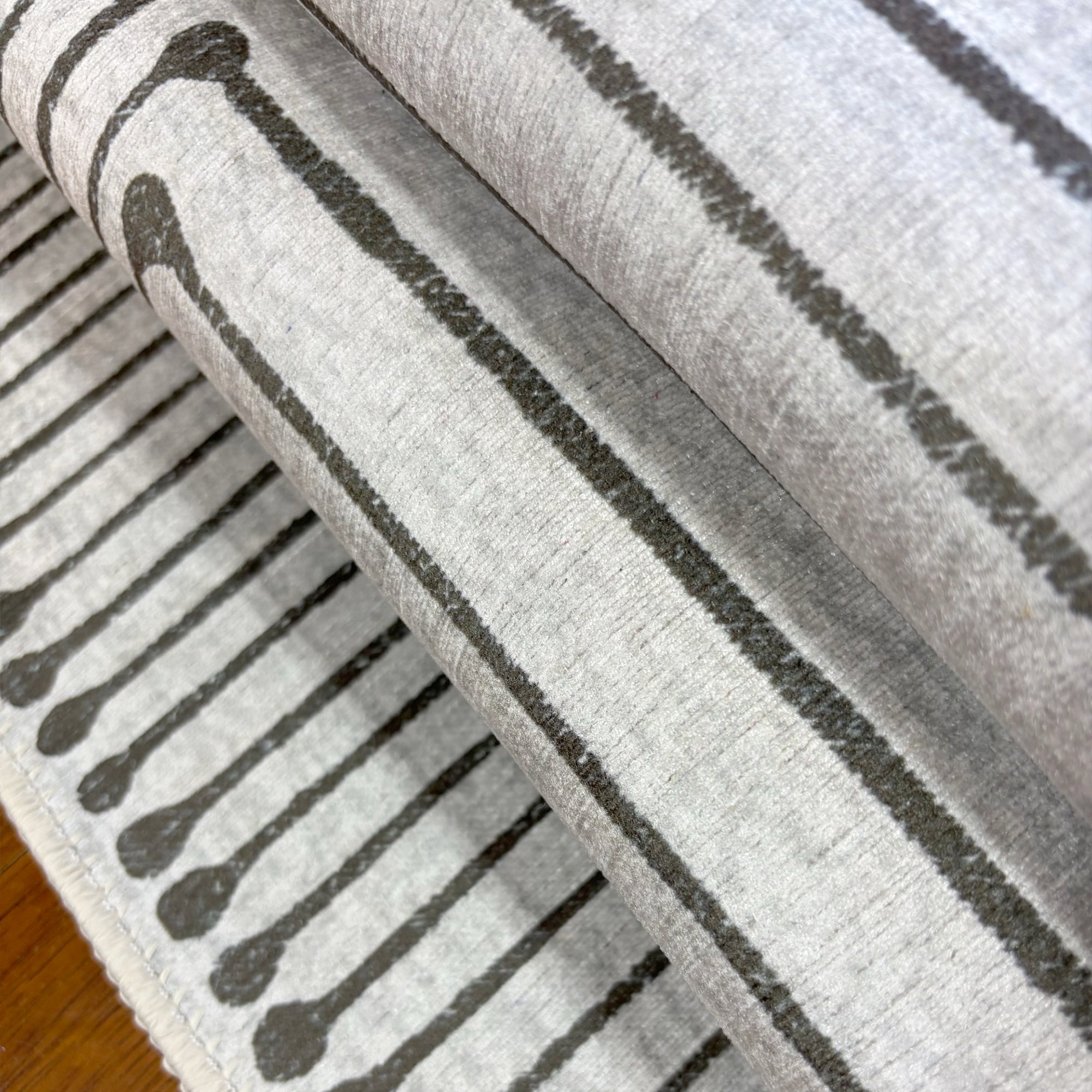 Monte Machine Washable Area Rug