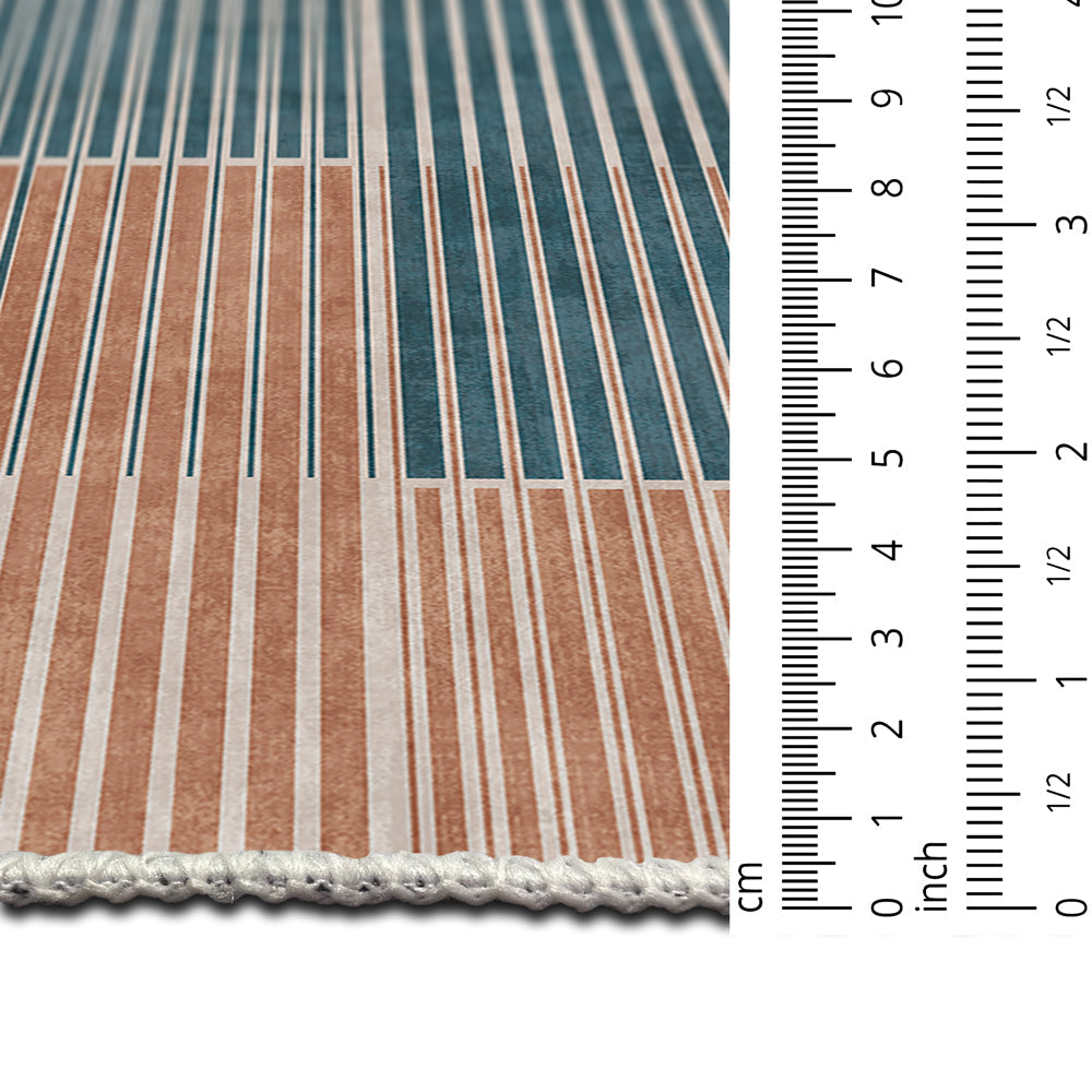 Rinnes Machine Washable Area Rug