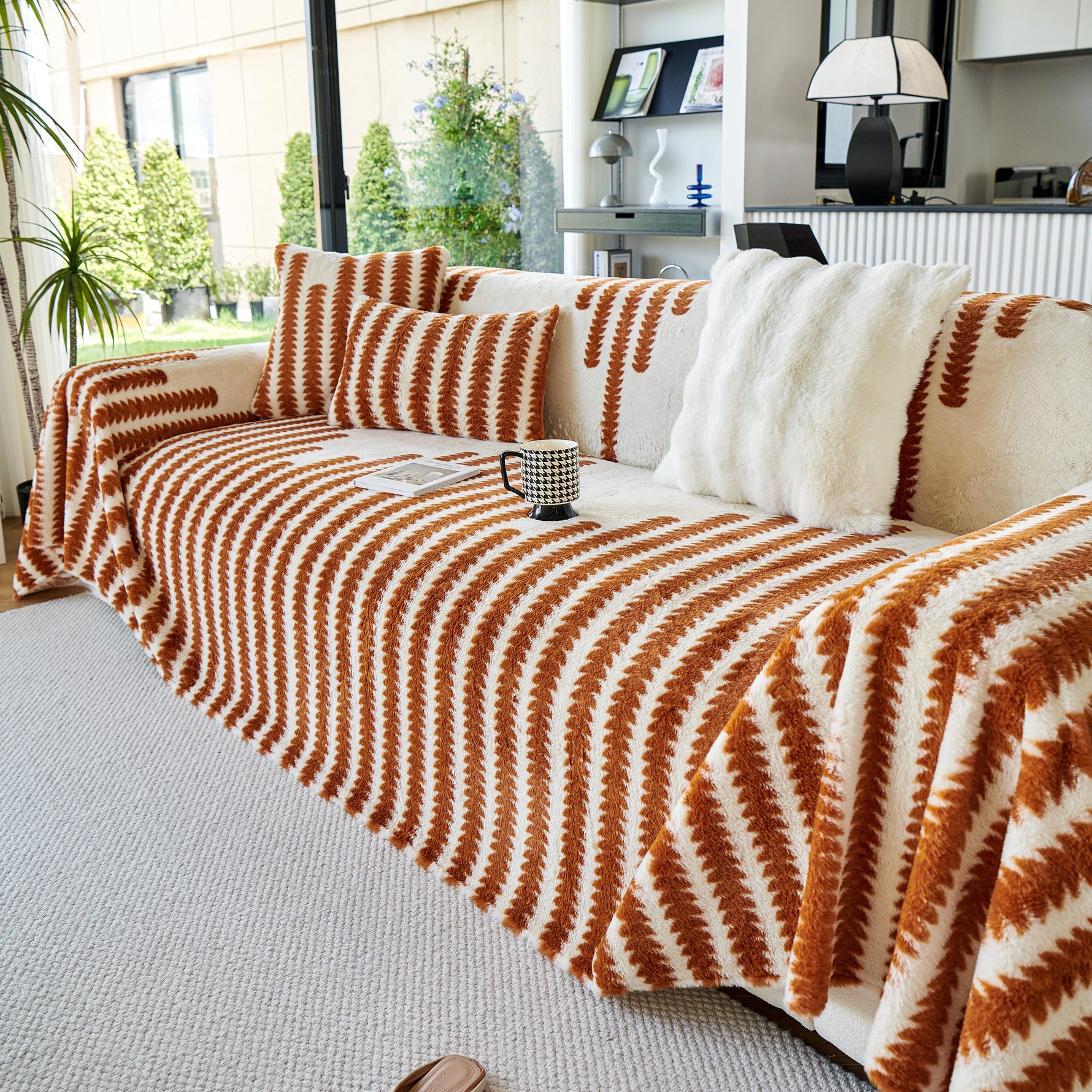 Warm Faux Fur Luxury Sofa Throw Blankets, Soft Cozy Thick Plush Shaggy Blankets for Couch Chair Bed