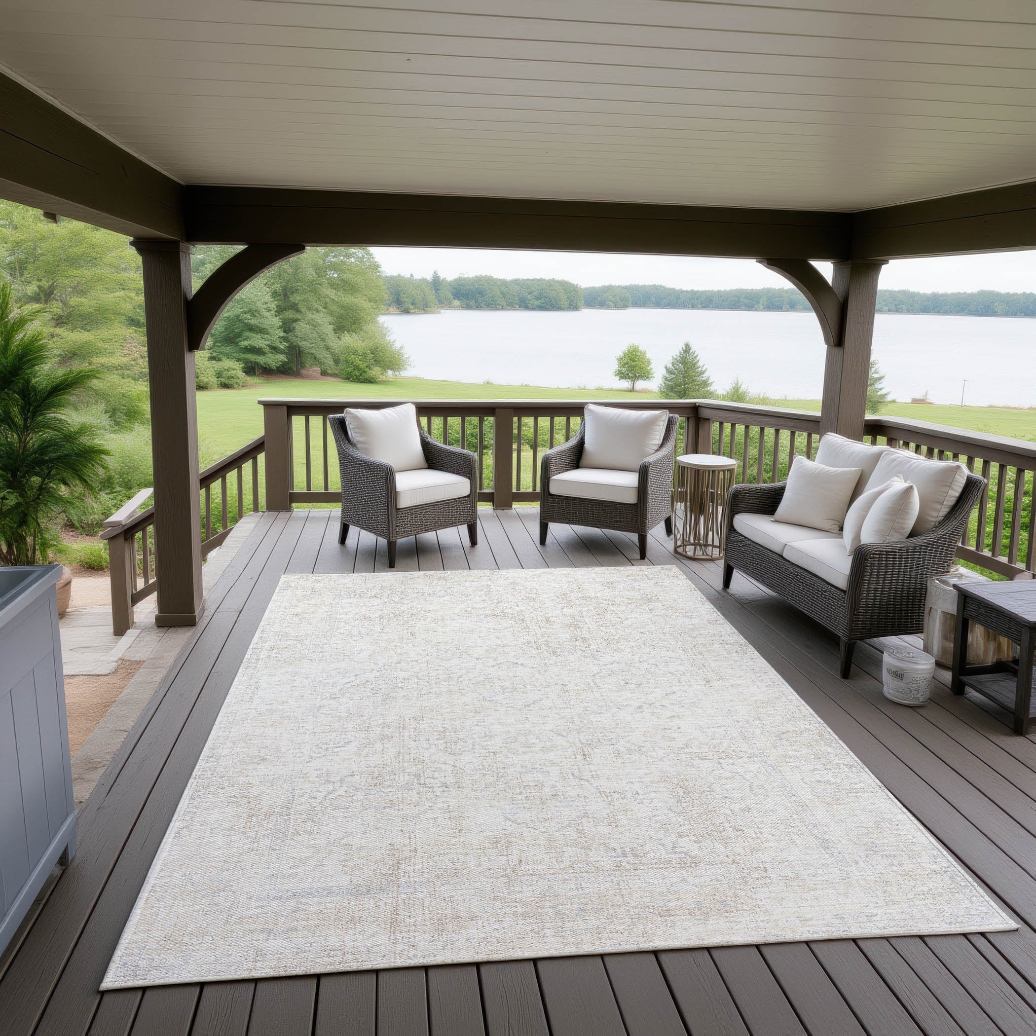 Indoor/Outdoor Traditional JC3 Pearl Ivory Rug 3' x 5' #shape_Rectangle