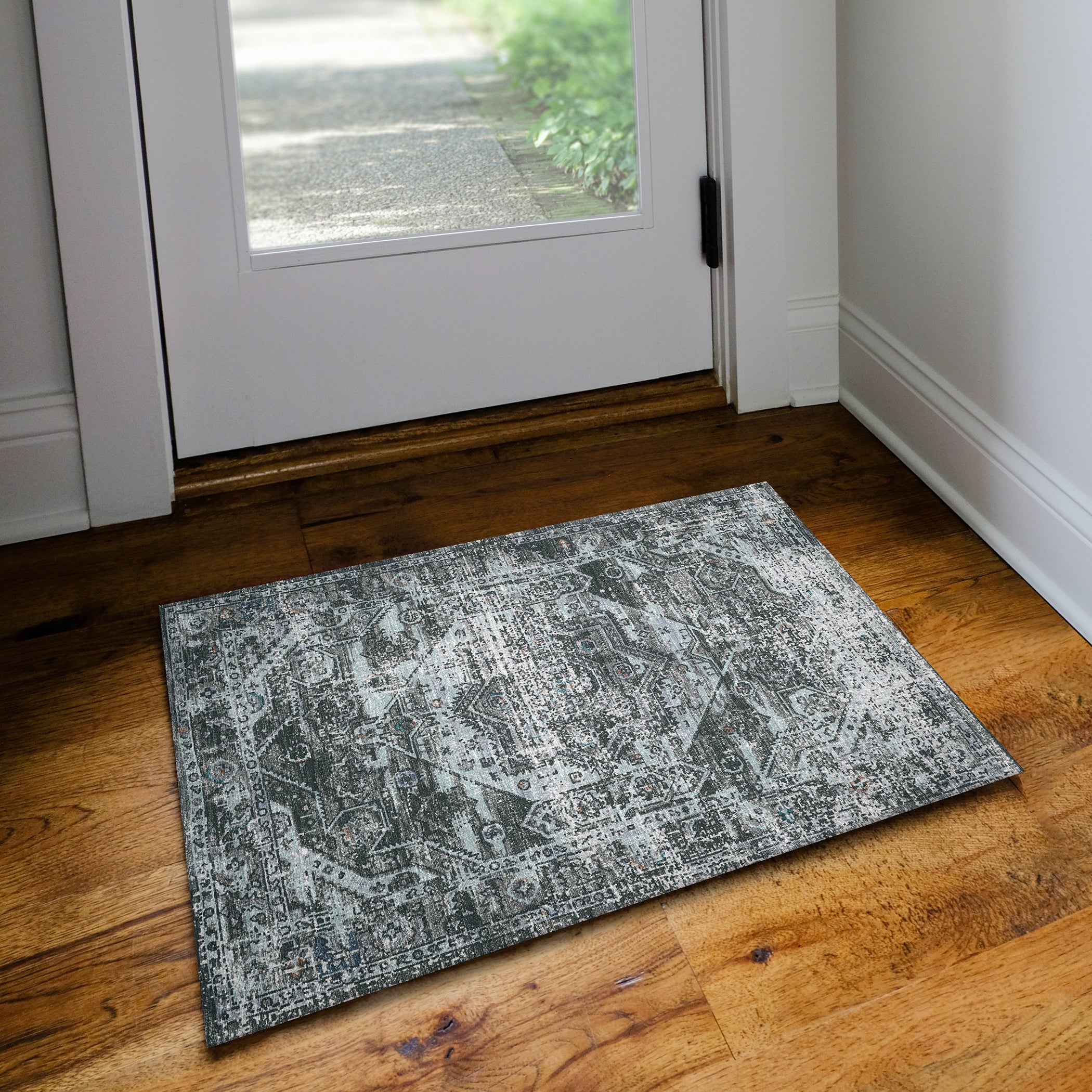 Indoor/Outdoor Traditional JC5 Steel Gray Rug 2' x 3' #shape_Rectangle