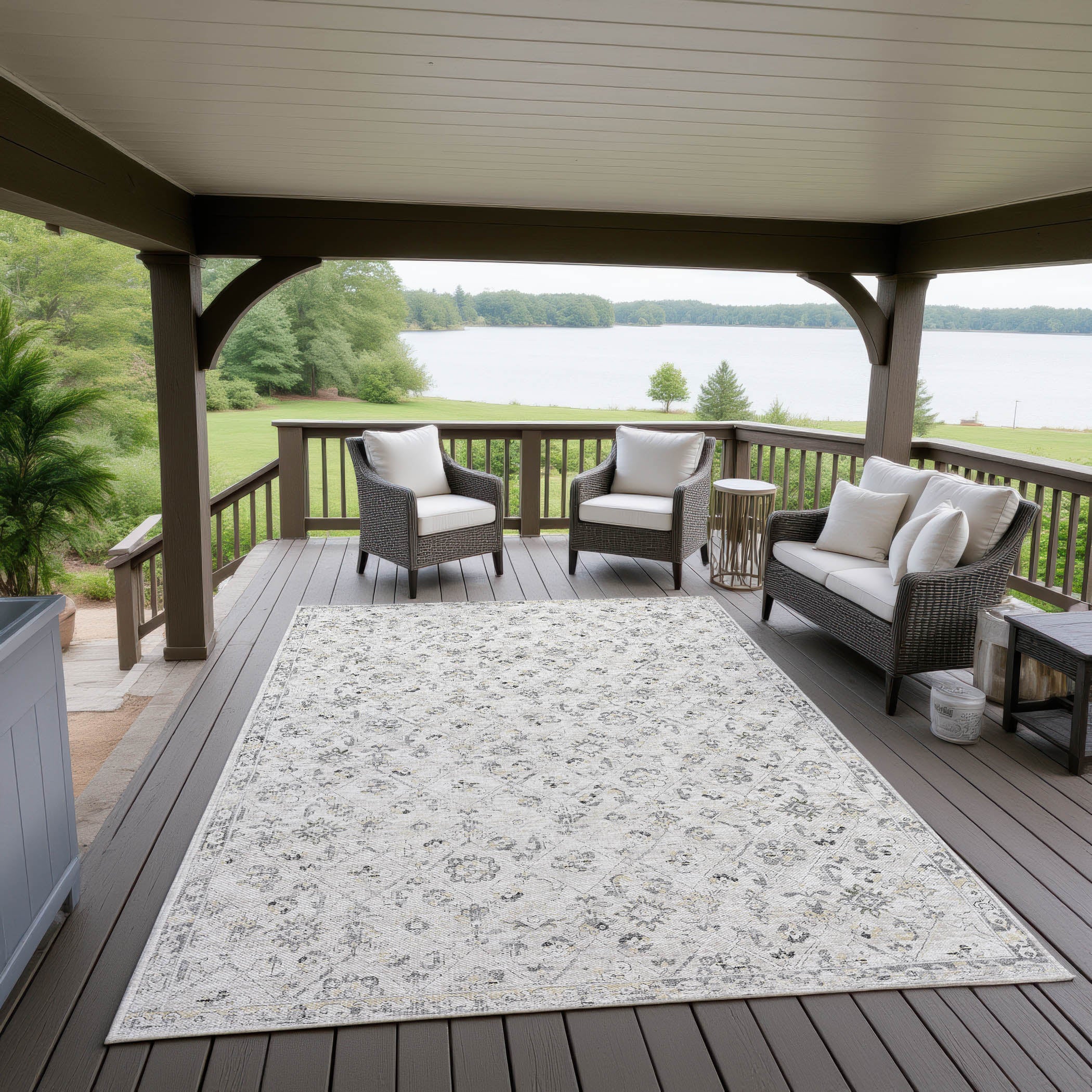 Indoor/Outdoor Traditional JC8 Mink Gray Rug 3' x 5' #shape_Rectangle