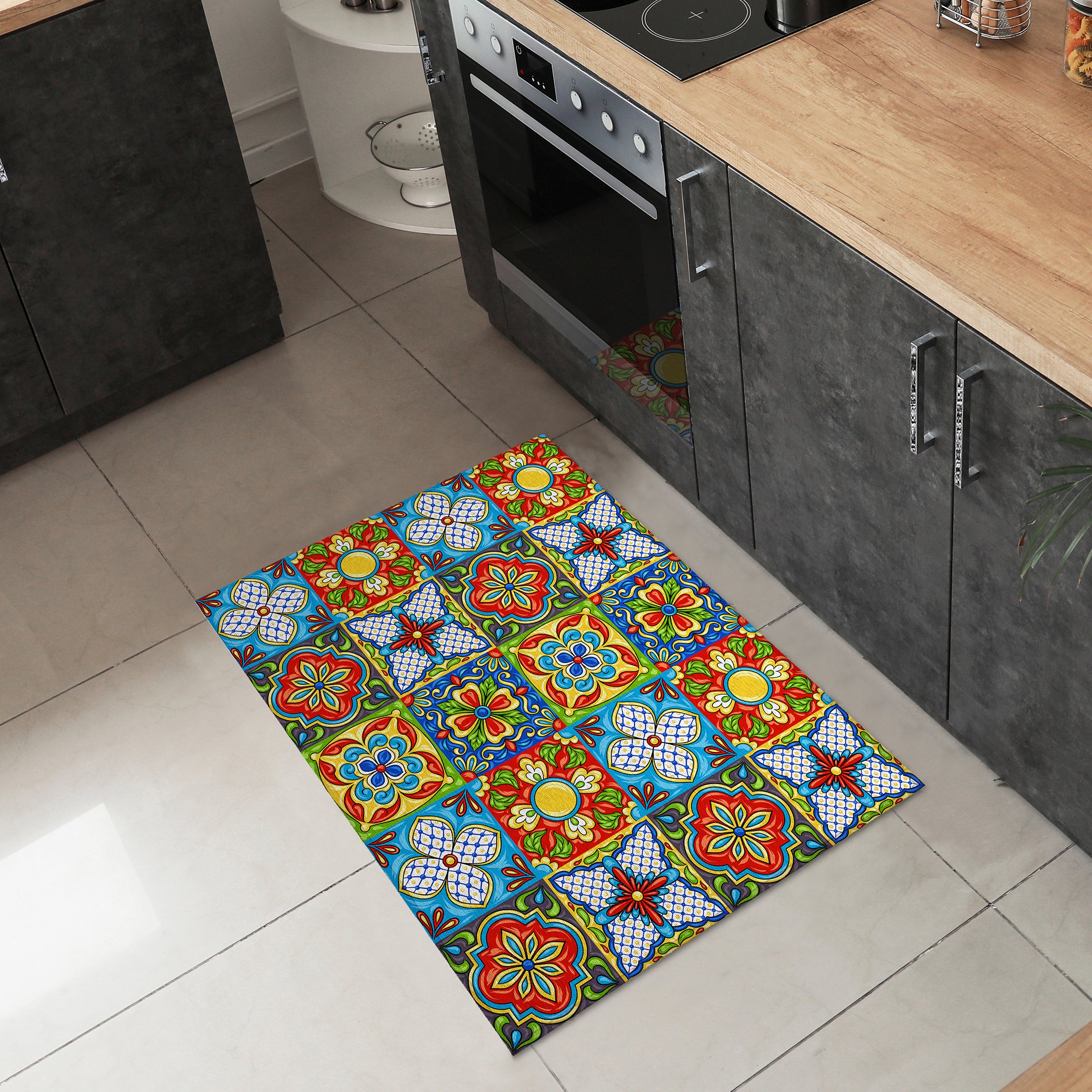 Luxury Machine Washable Indoor/Outdoor Kitchen KE20 Multi Rug 1'8" x 2'6" #shape_Rectangle