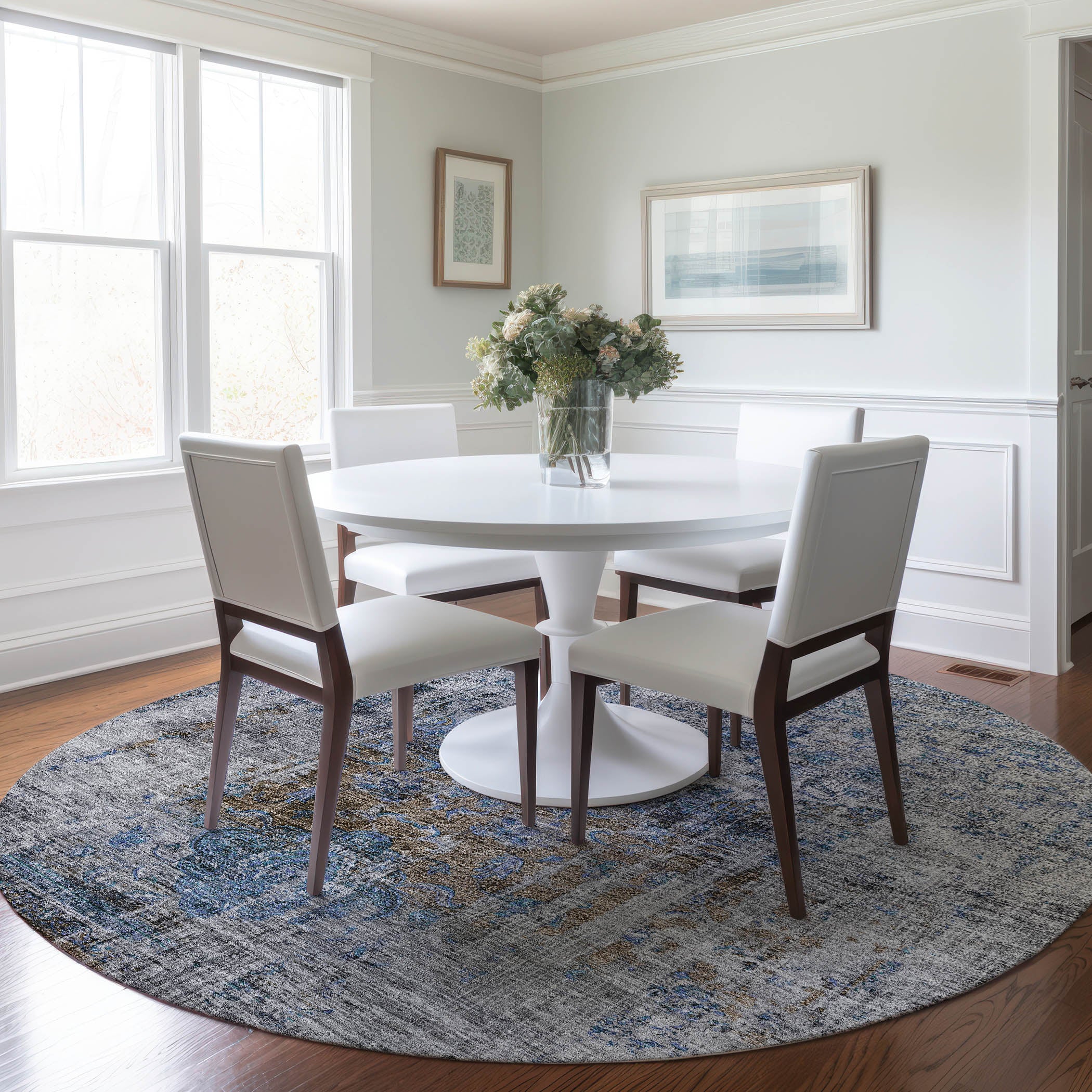 Indoor/Outdoor Traditional KJ2 Blue Rug 8' x 8' #shape_Round