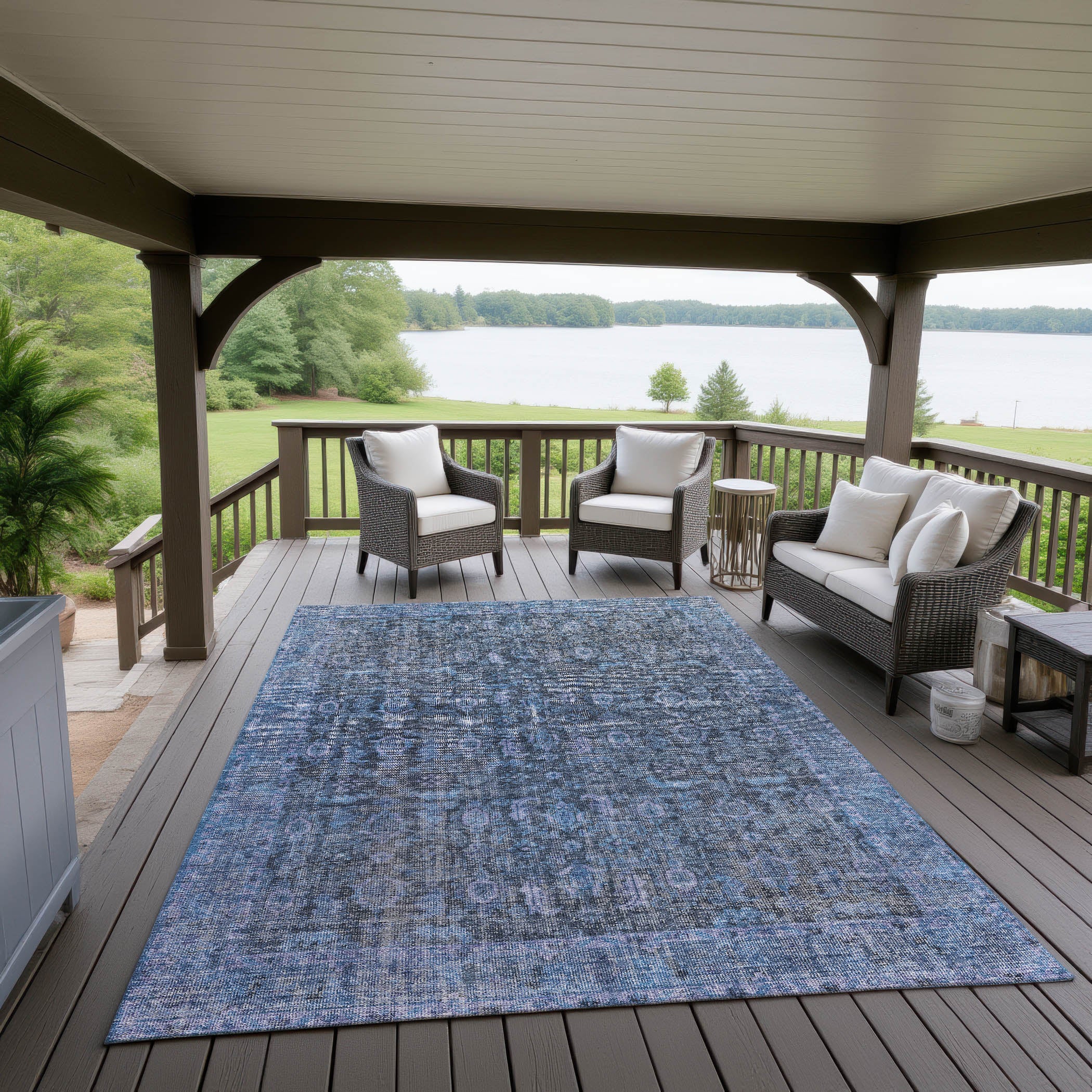 Indoor/Outdoor Traditional KJ3 Blue Rug 2'6" x 3'10" #shape_Rectangle