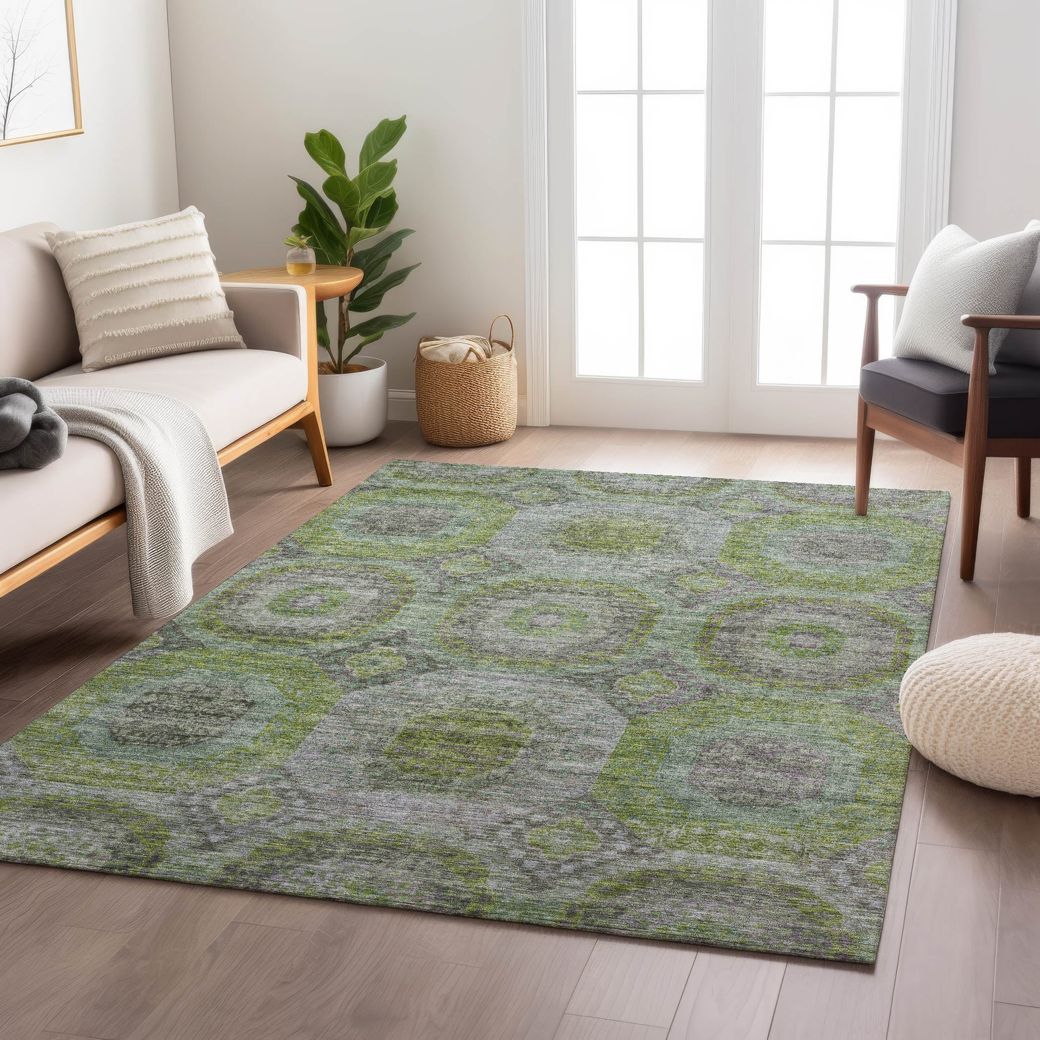 Indoor/Outdoor Traditional KJ6 Olive Green Rug 2'6" x 3'10" #shape_Rectangle