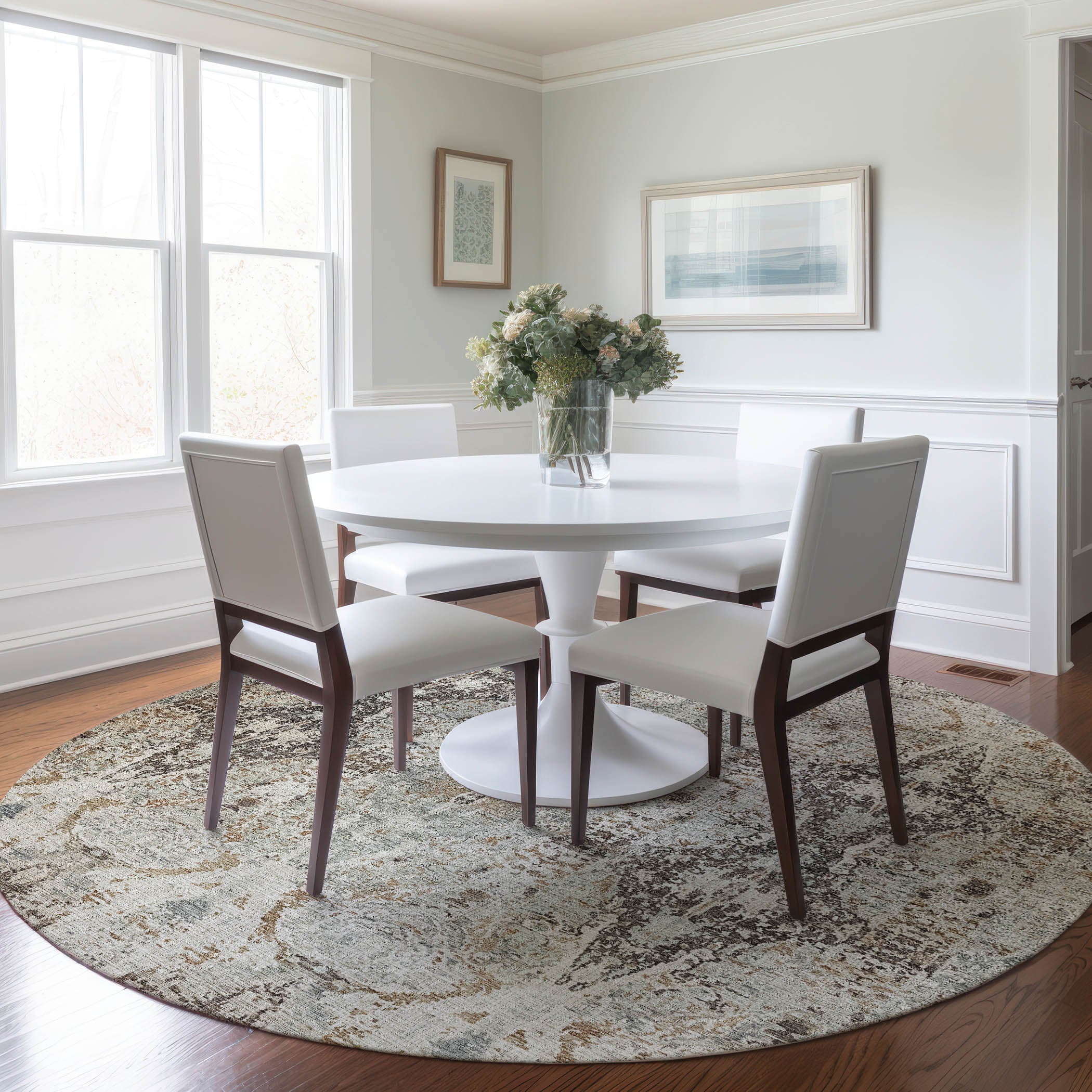 Indoor/Outdoor Traditional KJ9 Linen Ivory Rug 8' x 8' #shape_Round