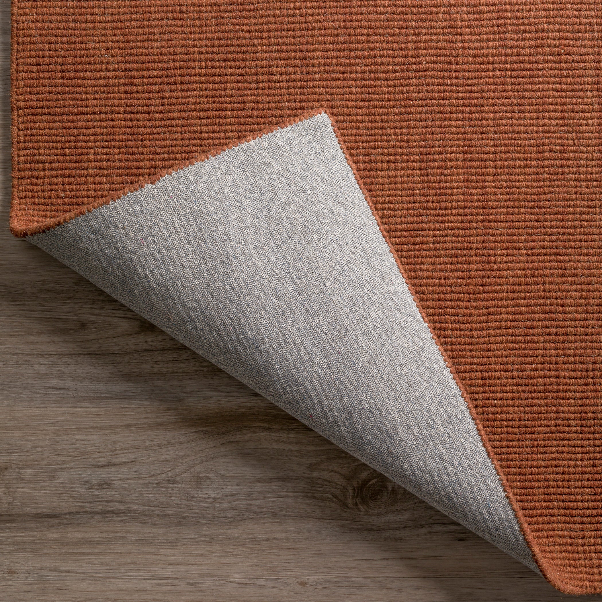 Transitional MC100 Paprika Red Wool Rug 2' x 3' #shape_Rectangle