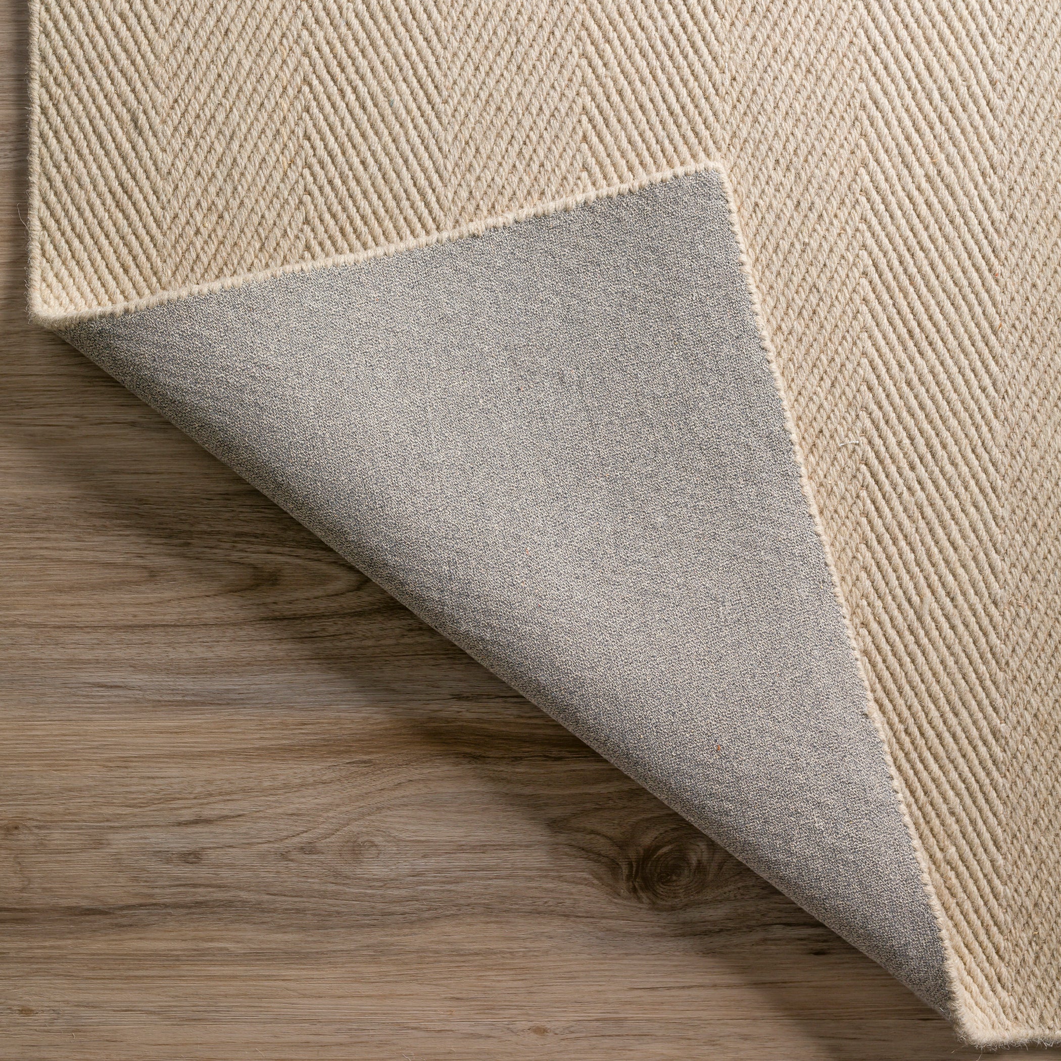 Transitional MC200 Linen Ivory Wool Rug 2' x 3' #shape_Rectangle