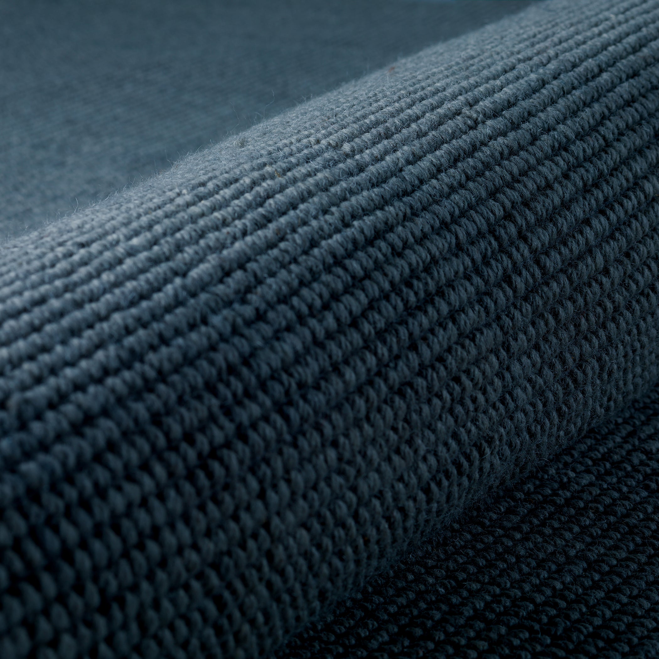Transitional MC300 Navy Blue Wool Rug 2' x 3' #shape_Rectangle