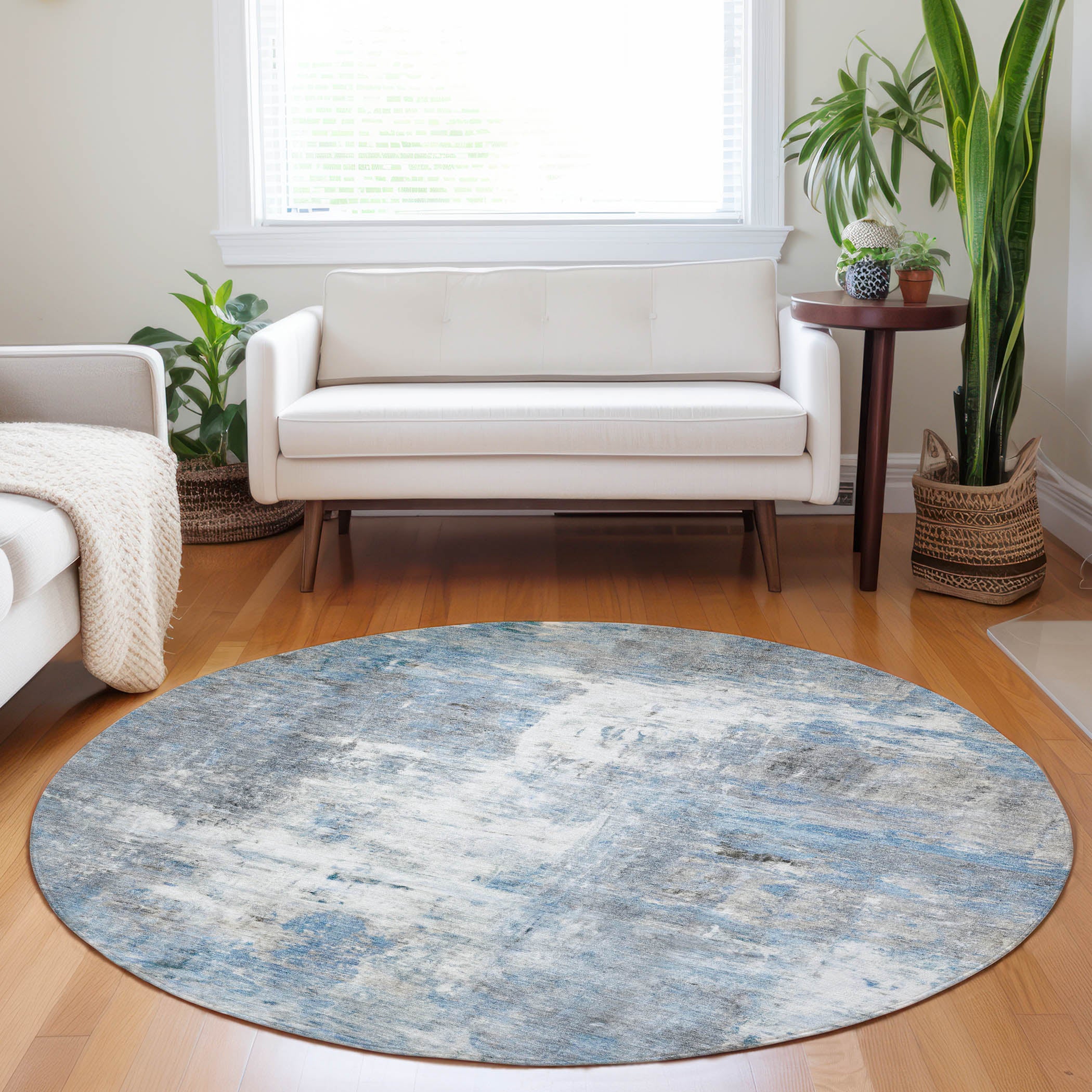 Luxury Washable Indoor/Outdoor Transitional RN1 Blue Rug 8' x 8' #shape_Round