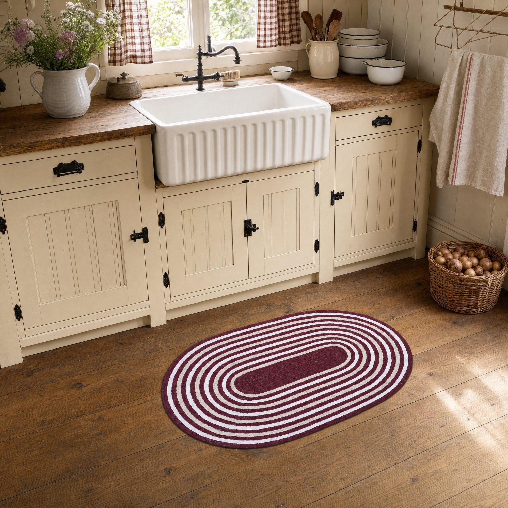 Varina Cotton Braided Rug - Burgundy Oval 20" x 30" #shape_oval