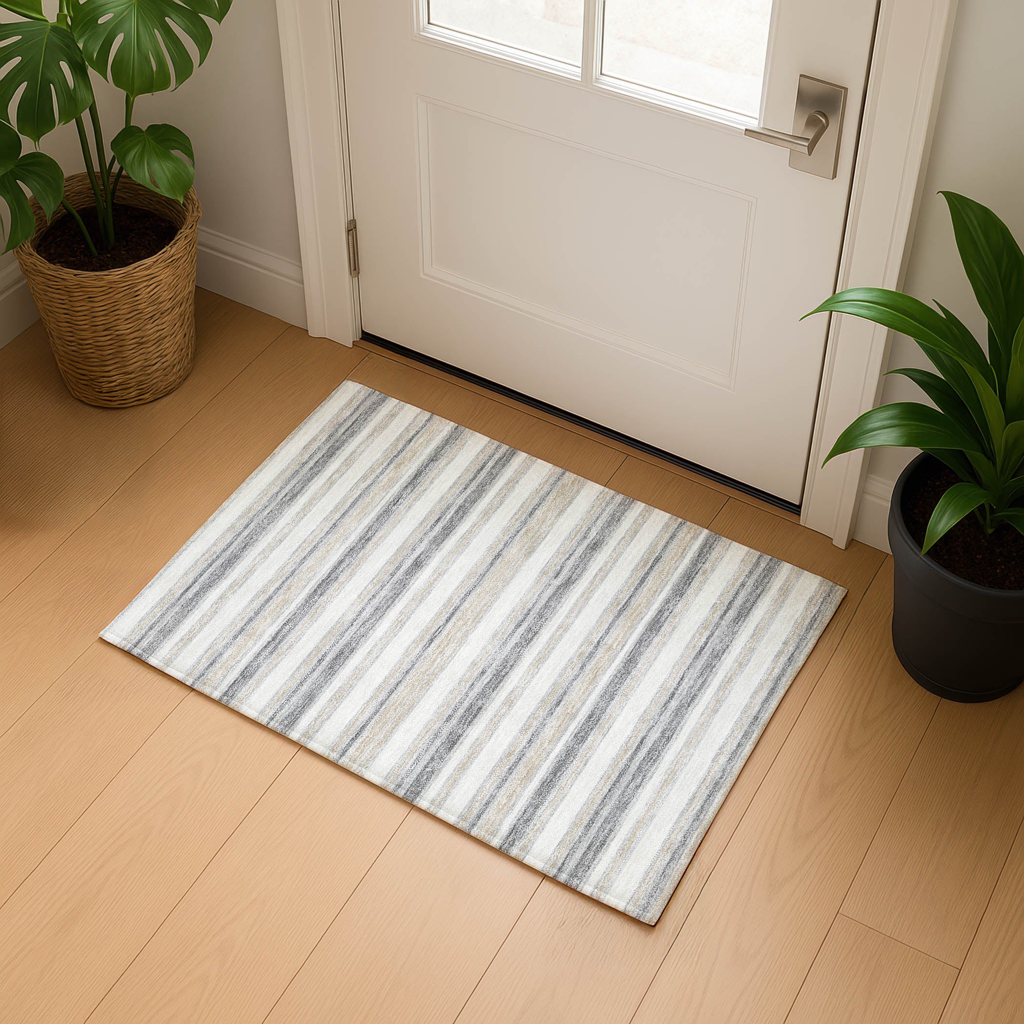 Luxury Washable Indoor/Outdoor Transitional SE2 Silver Gray Rug 1'8" x 2'6" #shape_Rectangle