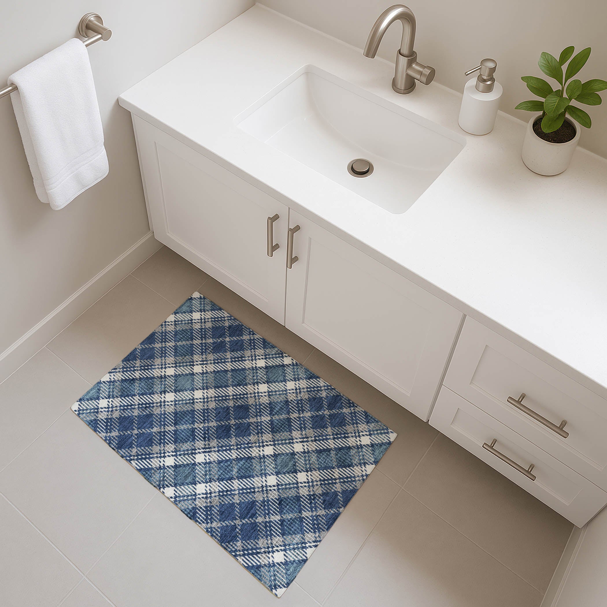 Luxury Washable Indoor/Outdoor Transitional SE3 Navy Blue Rug 1'8" x 2'6" #shape_Rectangle