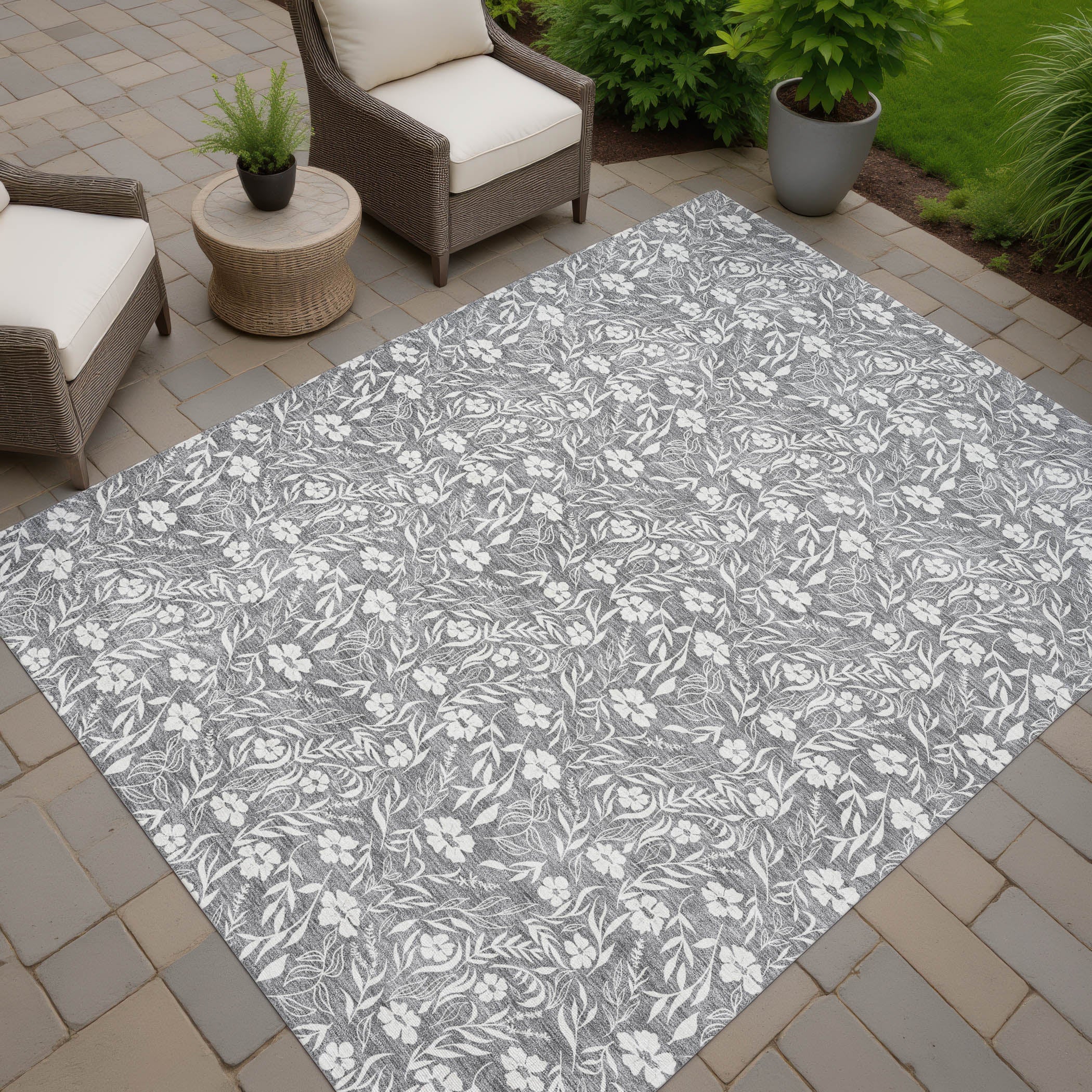 Luxury Washable Indoor/Outdoor Transitional SE4 Gray Rug 1'8" x 2'6" #shape_Rectangle