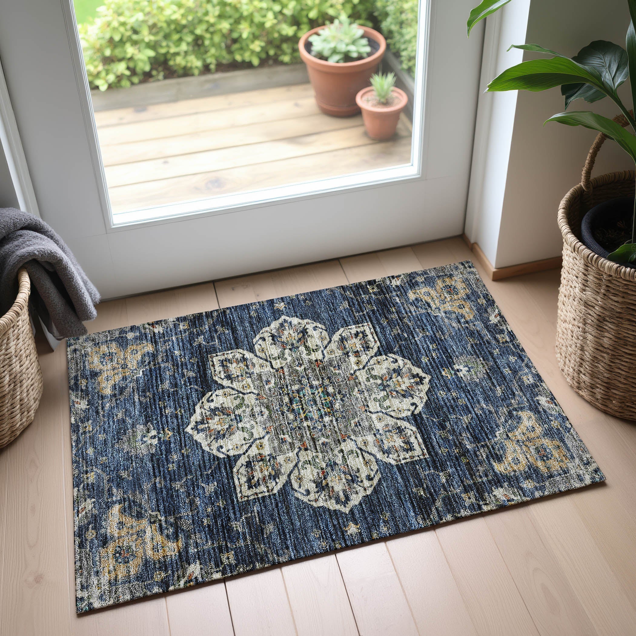 Indoor/Outdoor Traditional SR6 Navy Blue Rug 1'8" x 2'6" #shape_Rectangle
