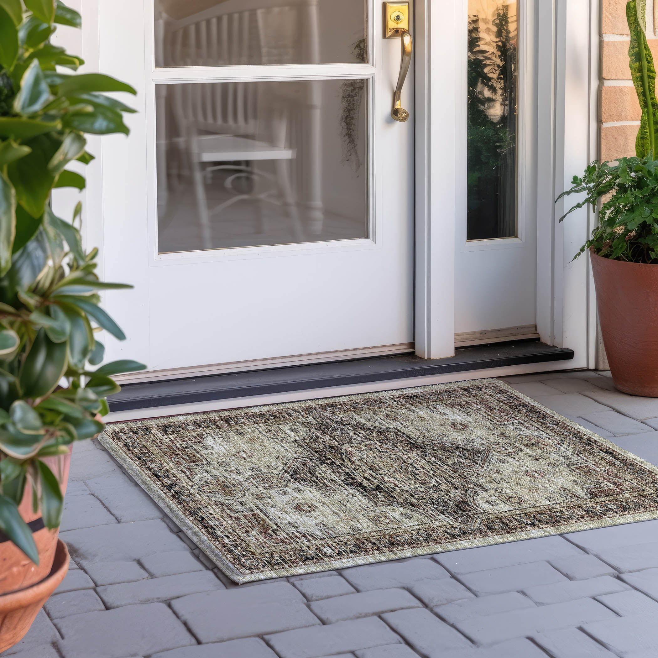 Indoor/Outdoor Traditional TU11 Beige Ivory Rug 1'8" x 2'6" #shape_Rectangle